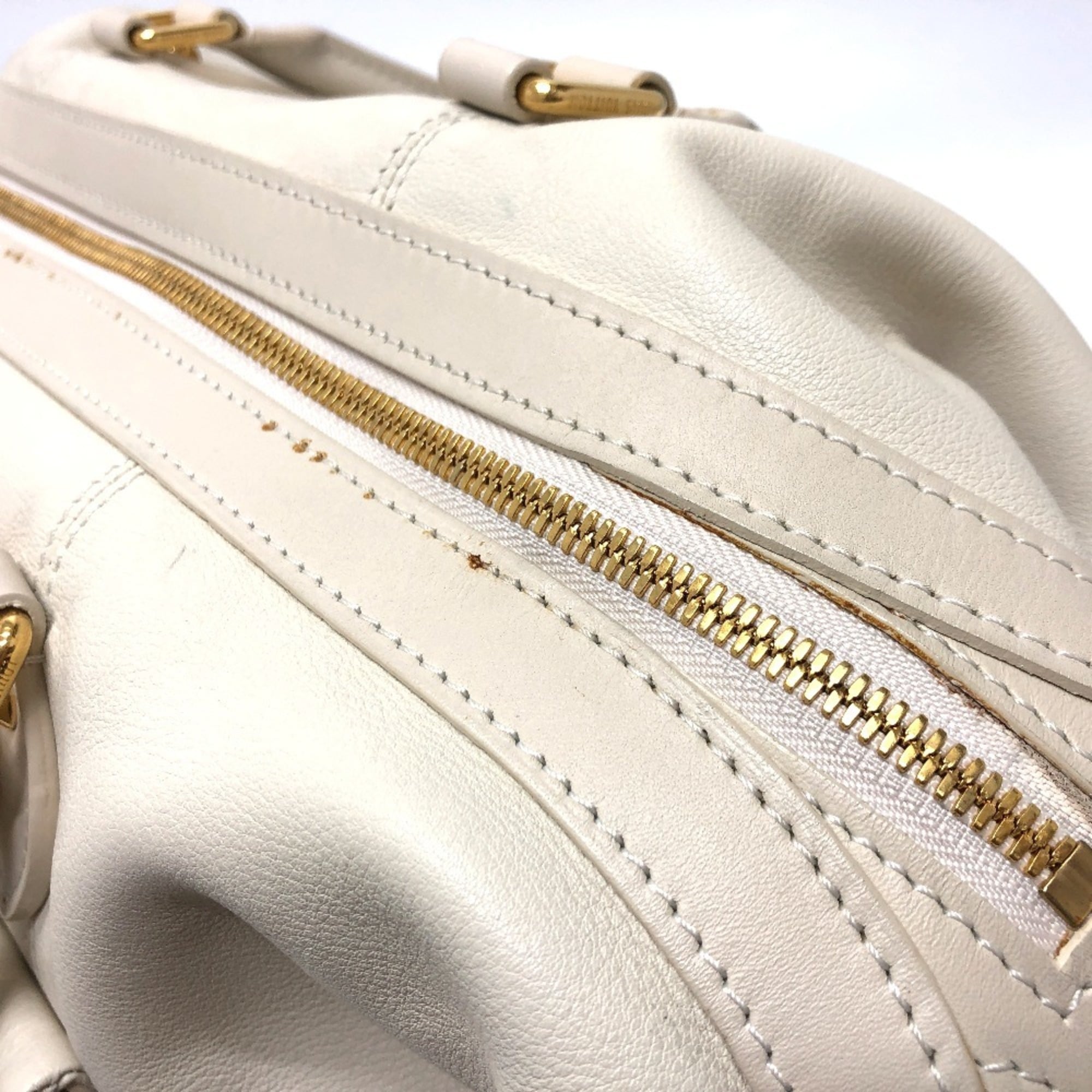Louis Vuitton White Leather Boston Bag (Pre-Owned)