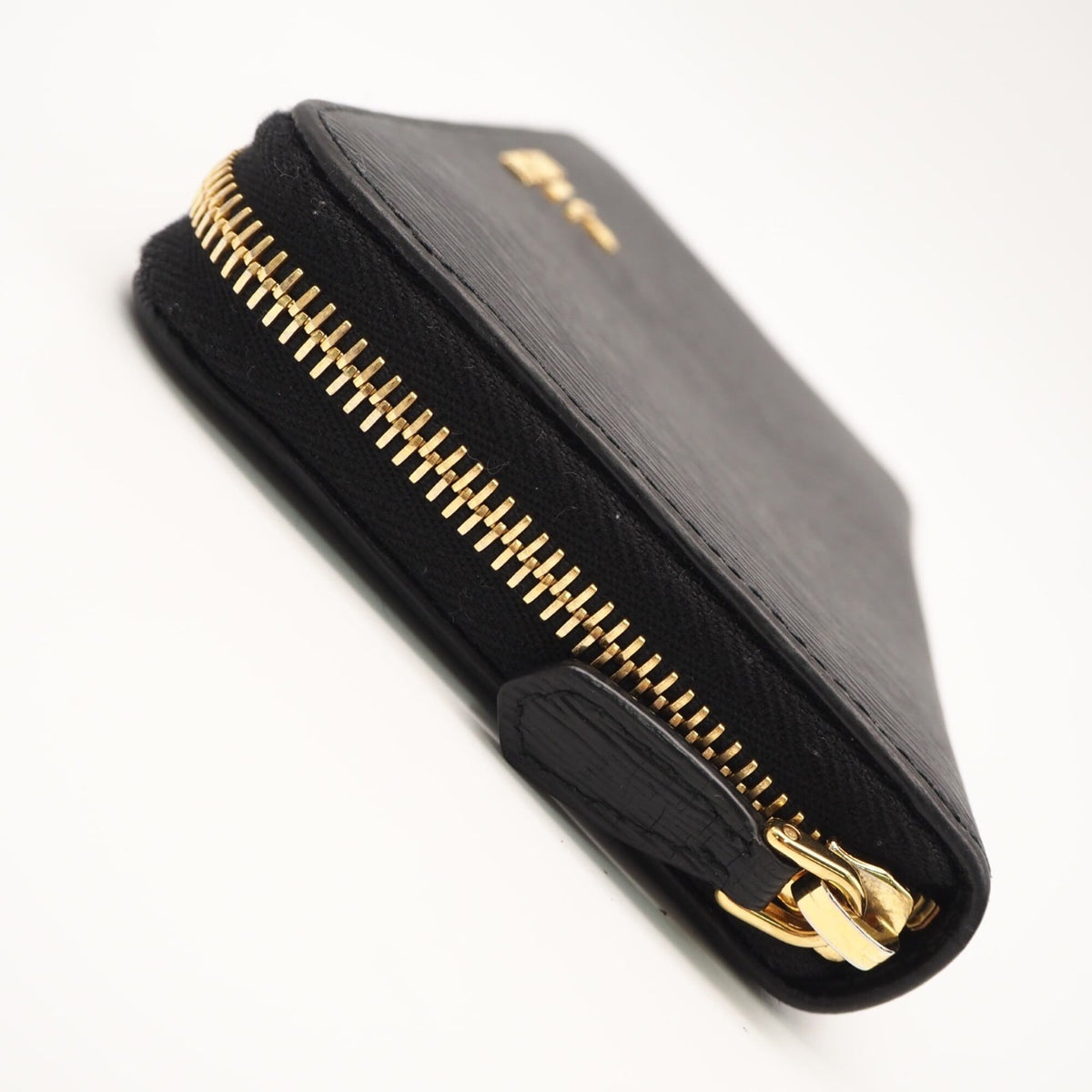 Prada Black Long Wallet (Bi-Fold) (Pre-Owned)