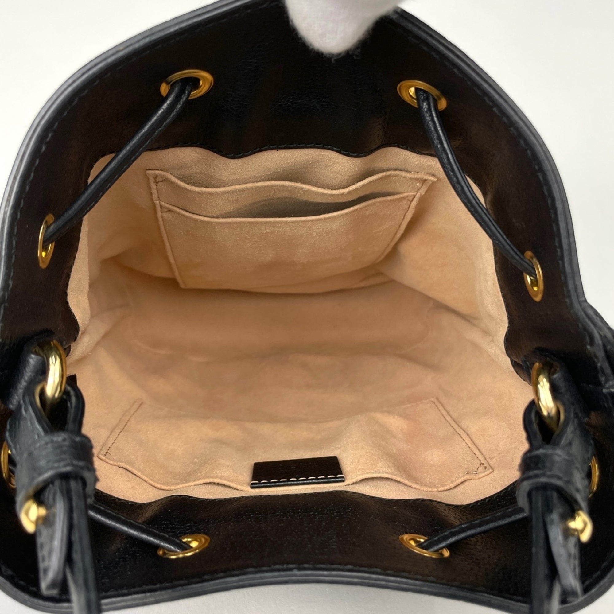Gucci Black Leather Handbag (Pre-Owned)