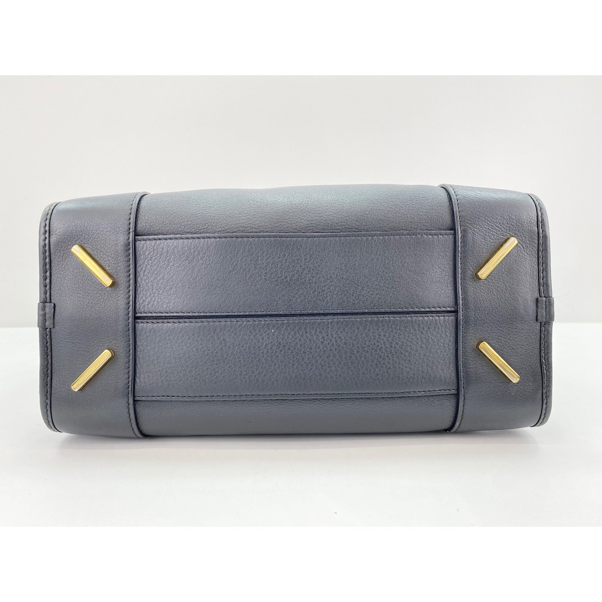 Loewe Amazona Black Shoulder Bag (Pre-Owned)