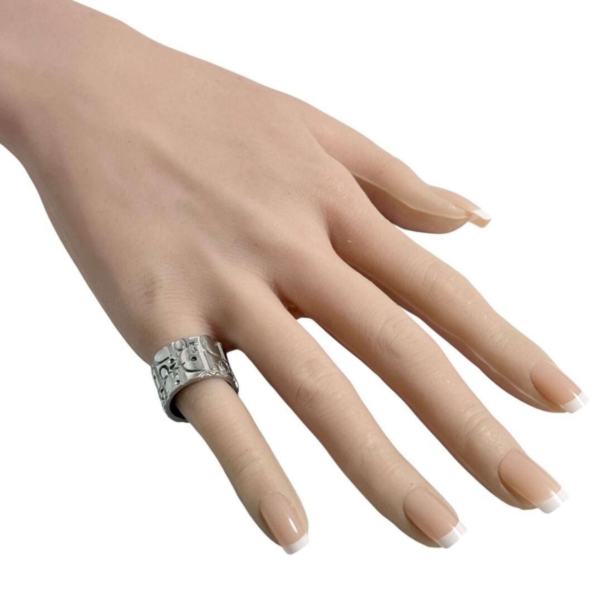 Christian Dior Silver Silver 925 Band Ring (Pre-Owned)
