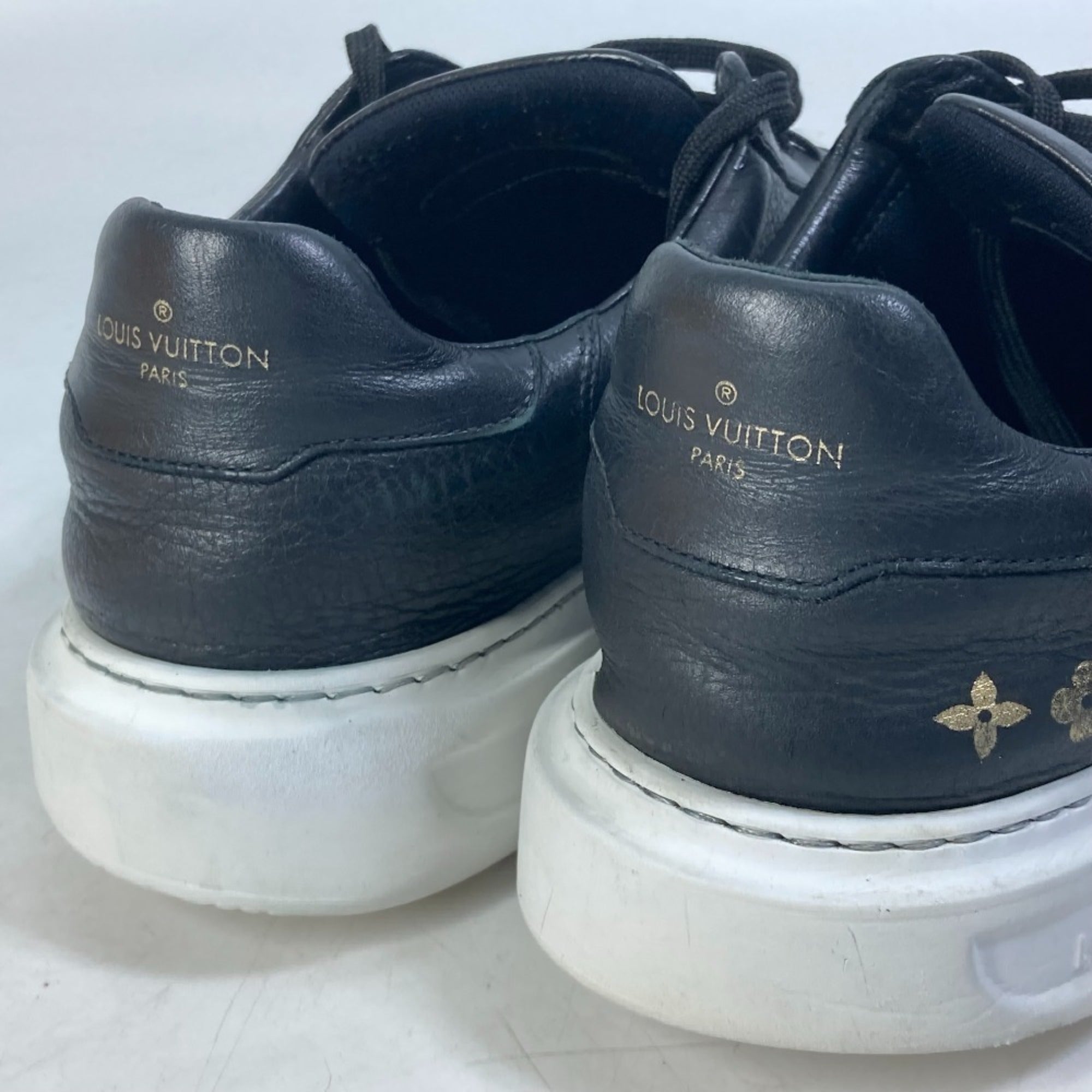 Louis Vuitton Black Sneakers (Pre-Owned)