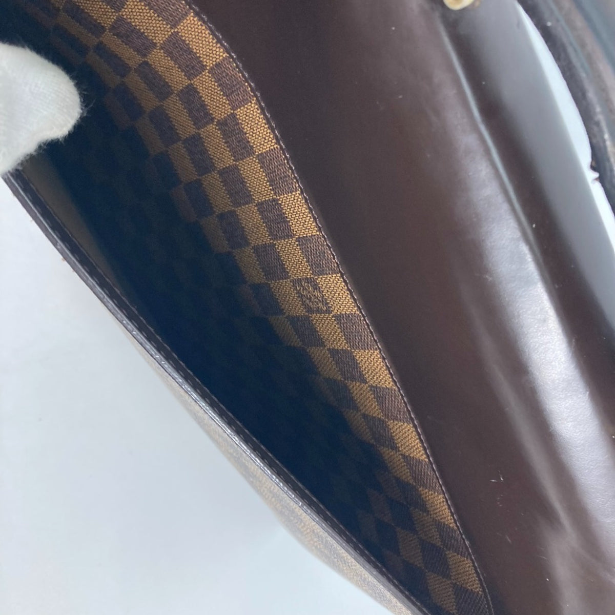 Louis Vuitton Brown Other Briefcase (Pre-Owned)