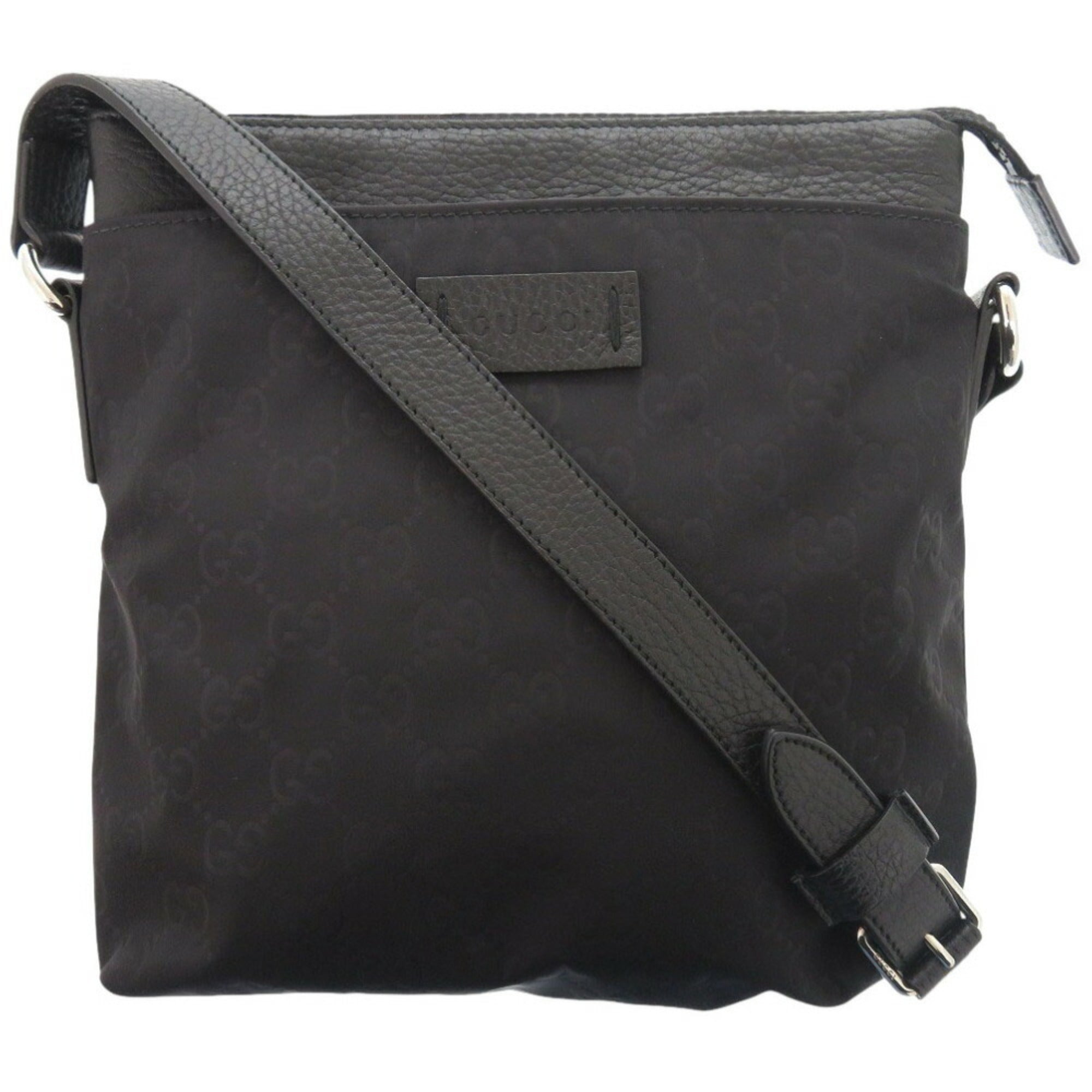 Gucci Black Nylon Shoulder Bag (Pre-Owned)