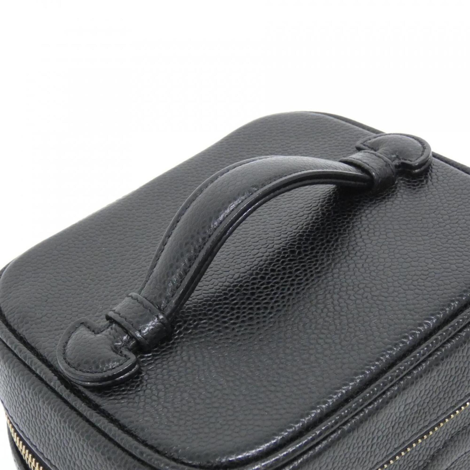 Chanel Black Grained Calfskin Handbag (Pre-Owned)