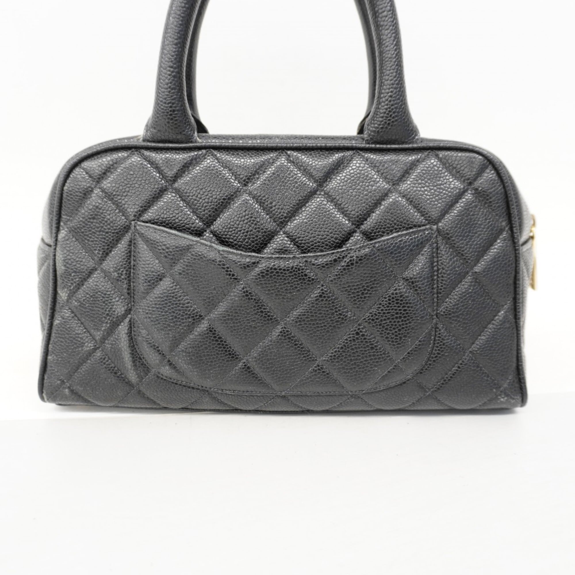Chanel Black Grained Calfskin Handbag (Pre-Owned)
