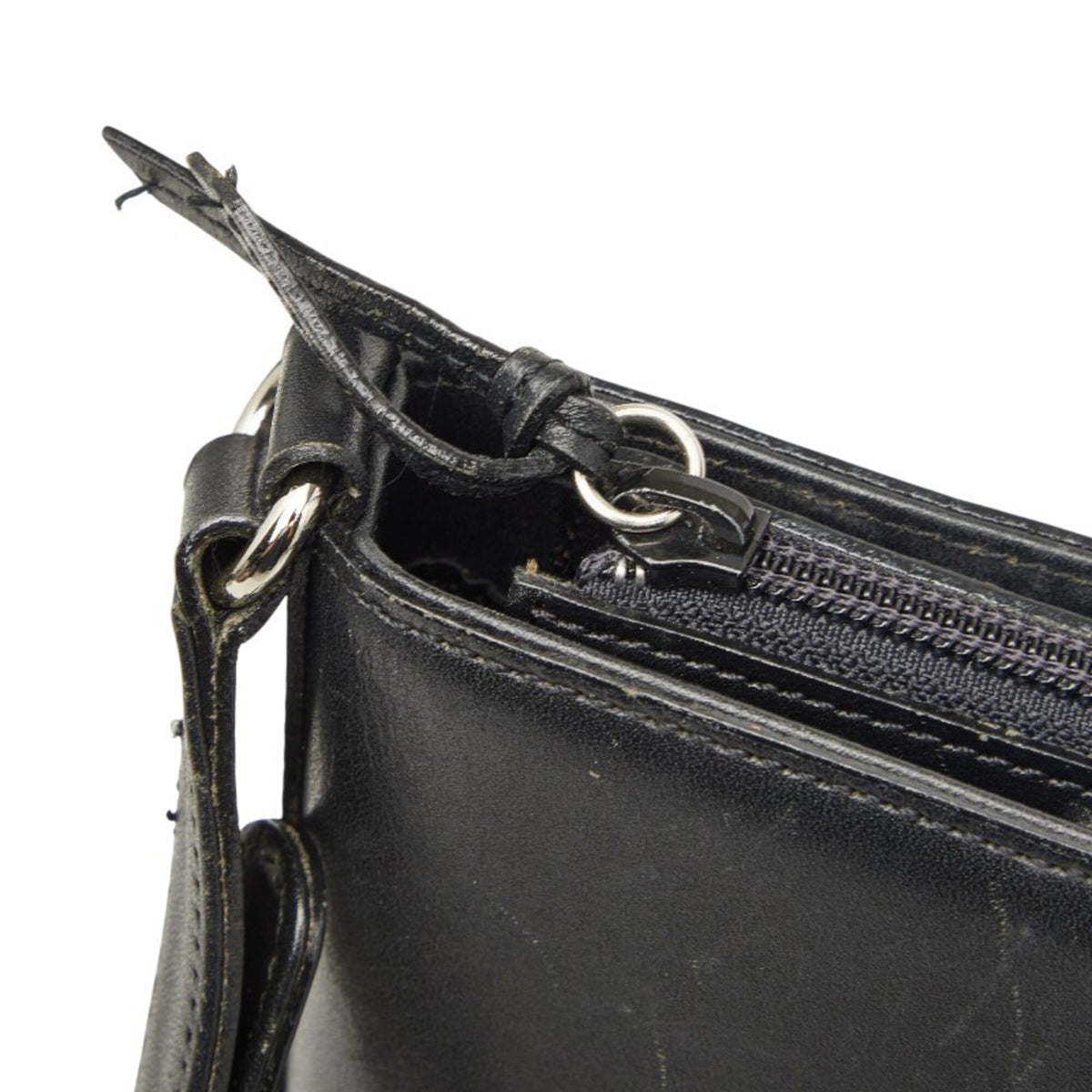 Burberry Black Leather Shoulder Bag (Pre-Owned)
