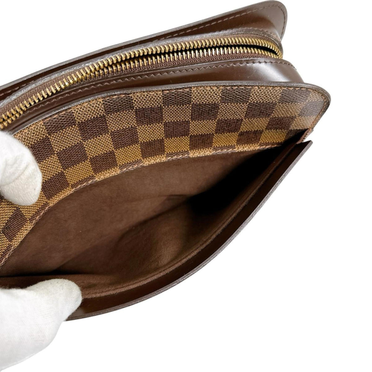 Louis Vuitton Brown Damier Canvas Clutch Bag (Pre-Owned)