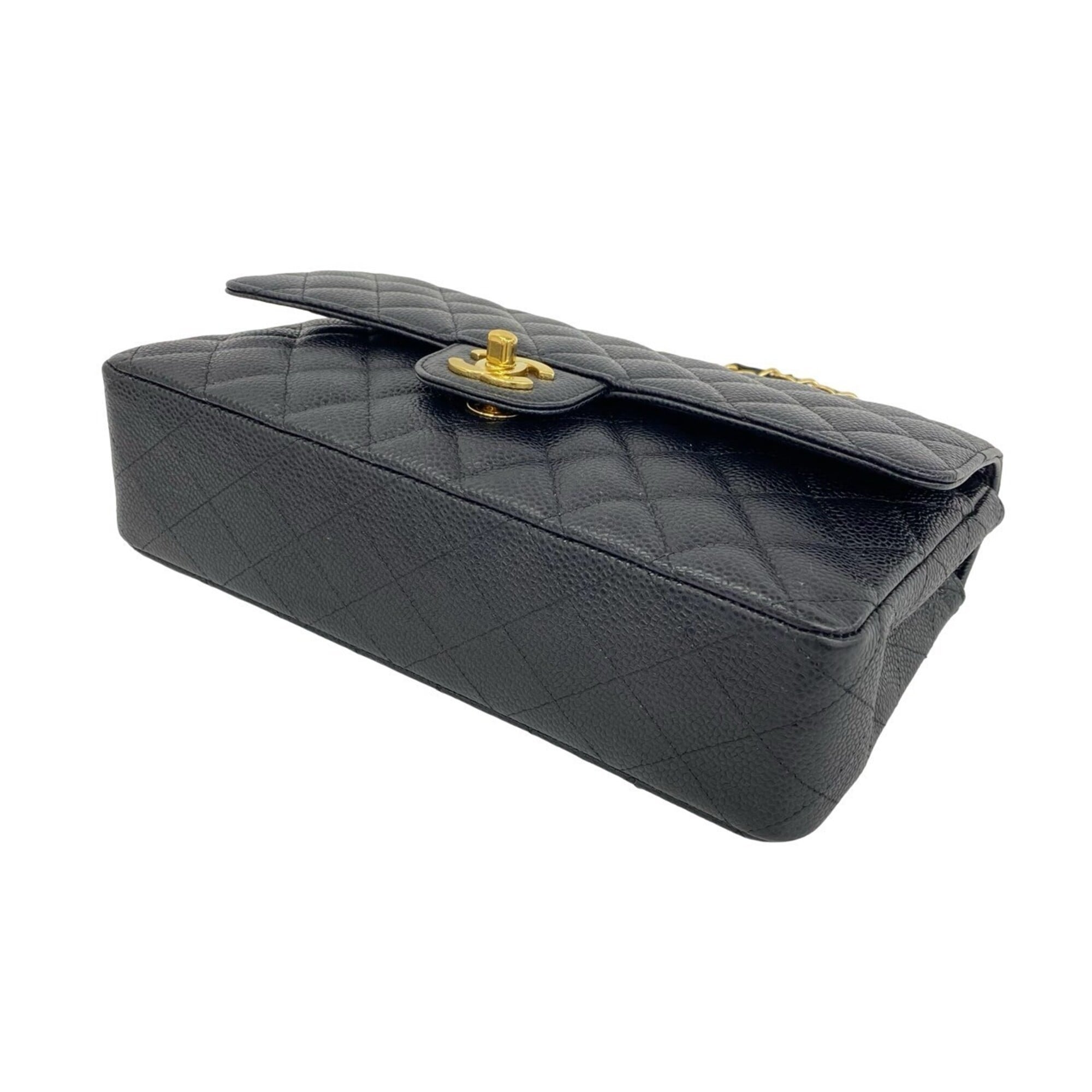 Chanel Black Grained Calfskin Shoulder Bag (Pre-Owned)