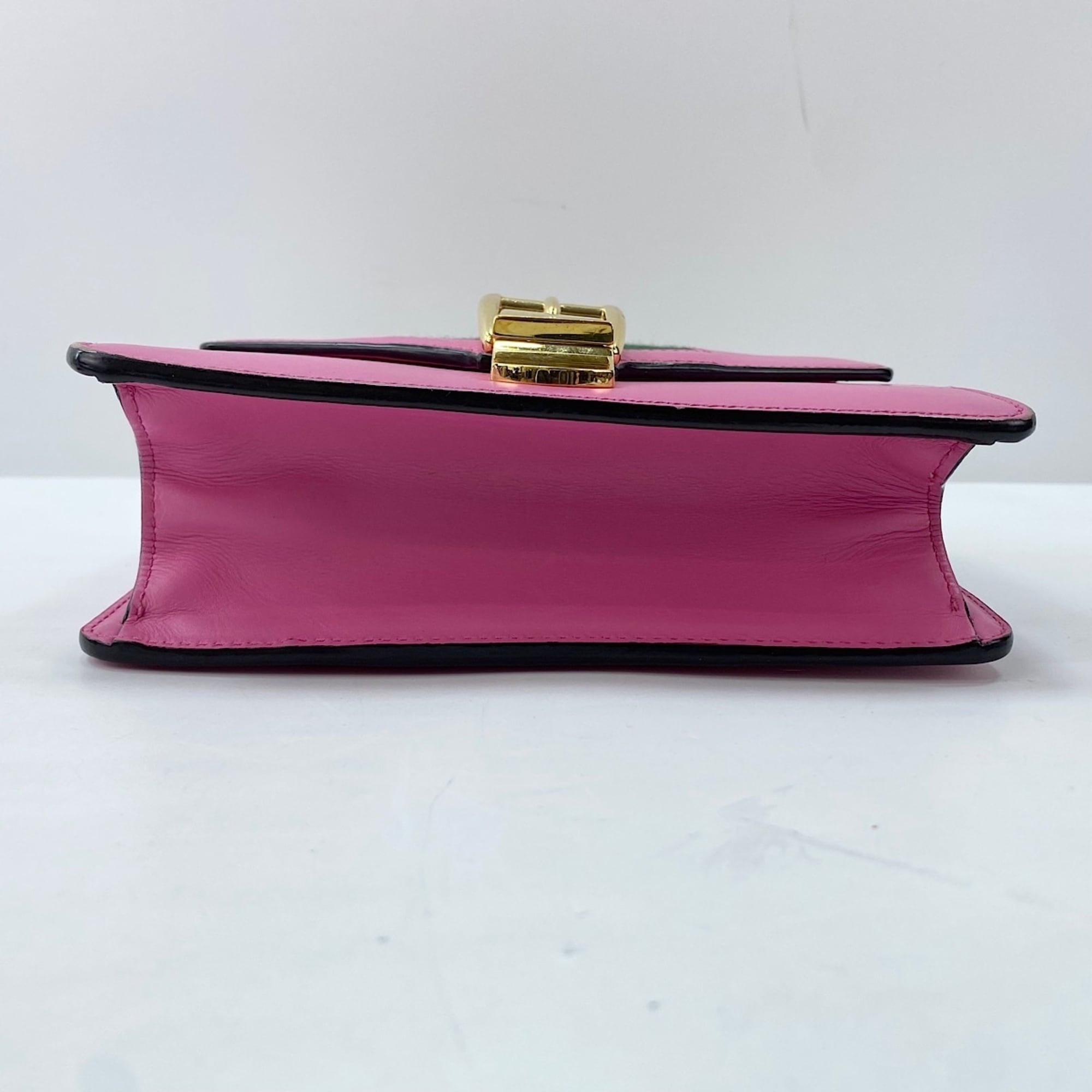 Gucci Sherry Line Pink Shoulder Bag (Pre-Owned)