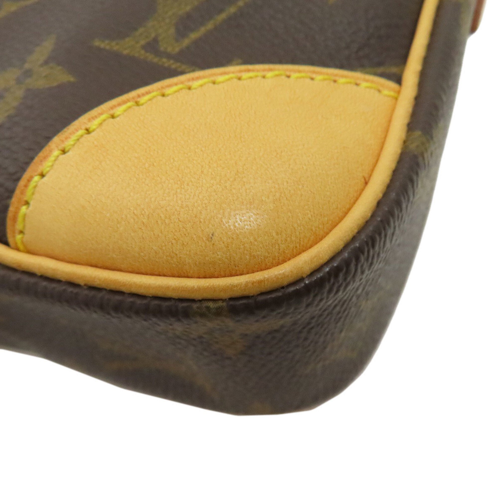 Louis Vuitton Monogram Monogram Monogram Canvas Shoulder Bag (Pre-Owned)