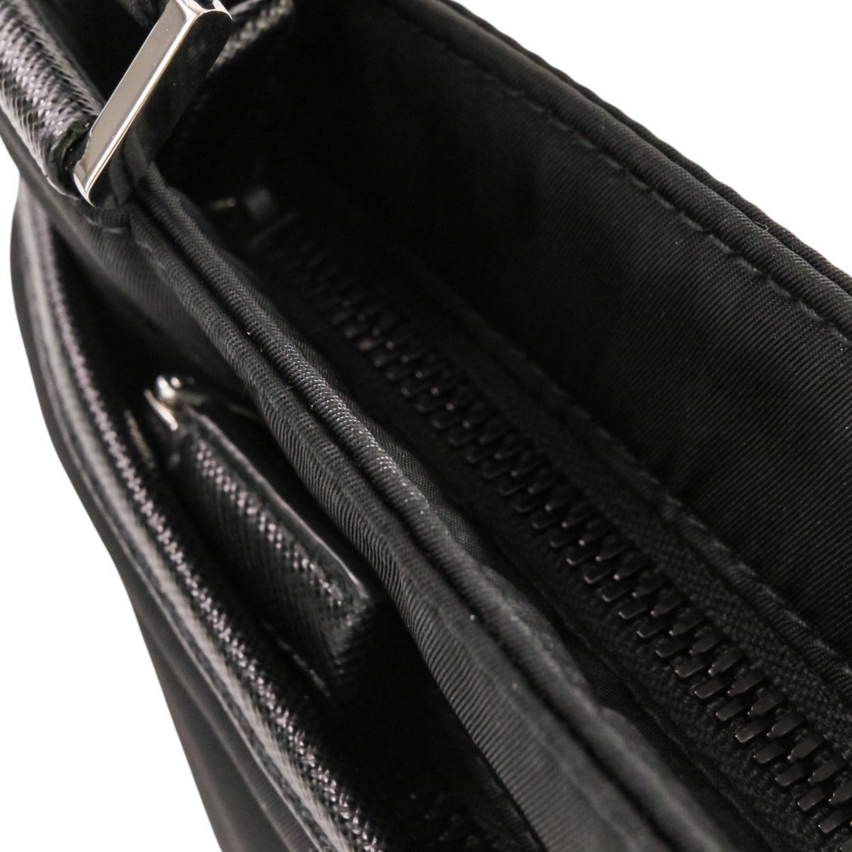 Prada Black Nylon Shoulder Bag (Pre-Owned)