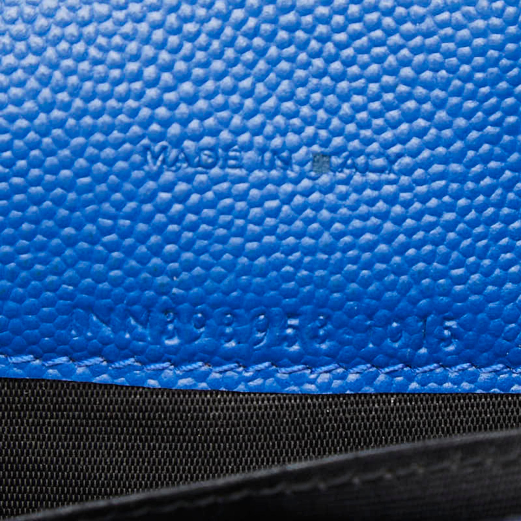 Saint Laurent Blue Leather Shoulder Bag (Pre-Owned)