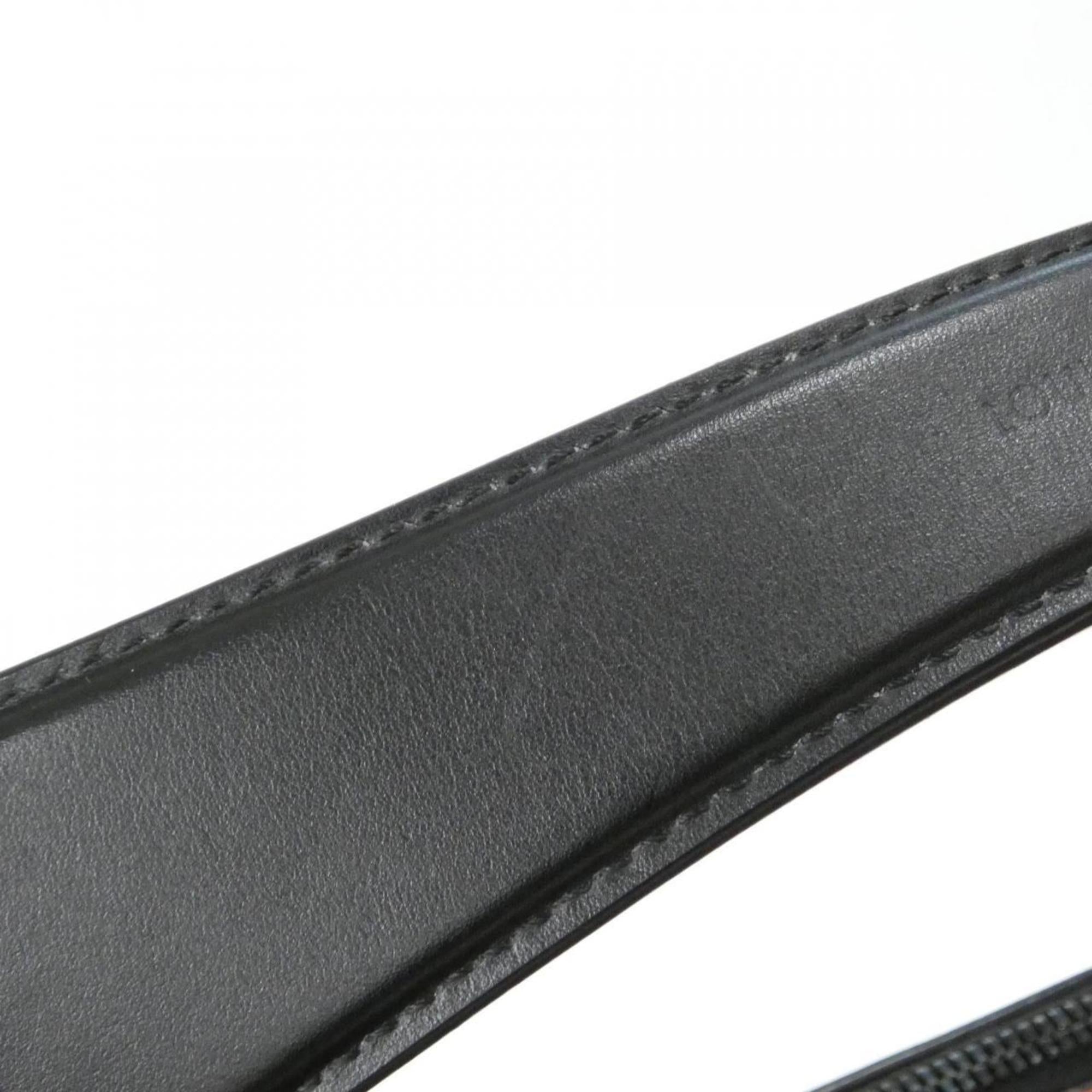 Louis Vuitton Black Leather Shoulder Bag (Pre-Owned)