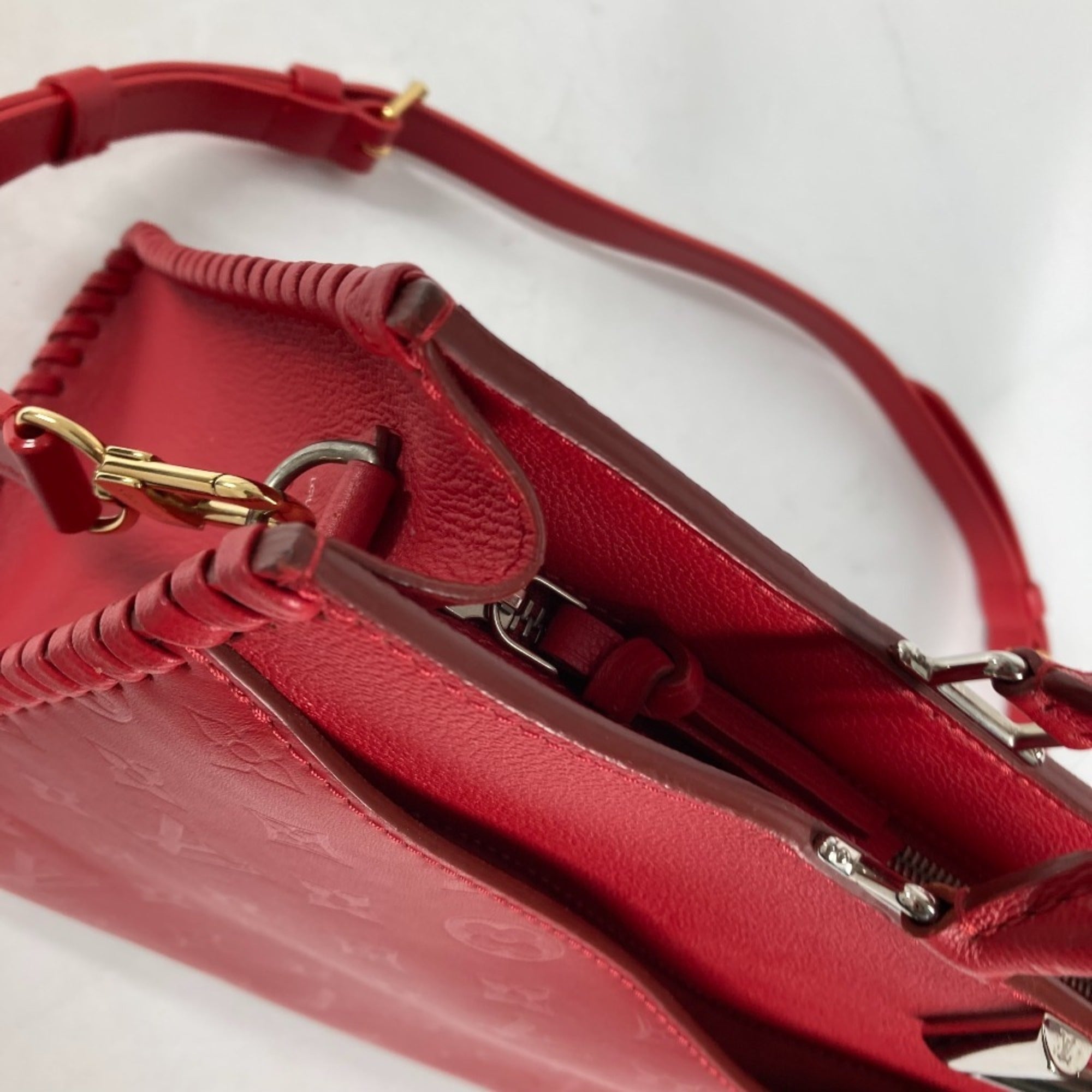 Louis Vuitton Monogram Red Color Ruby Monogram Handbag Shoulder Bag Tote Bag (Pre-Owned)
