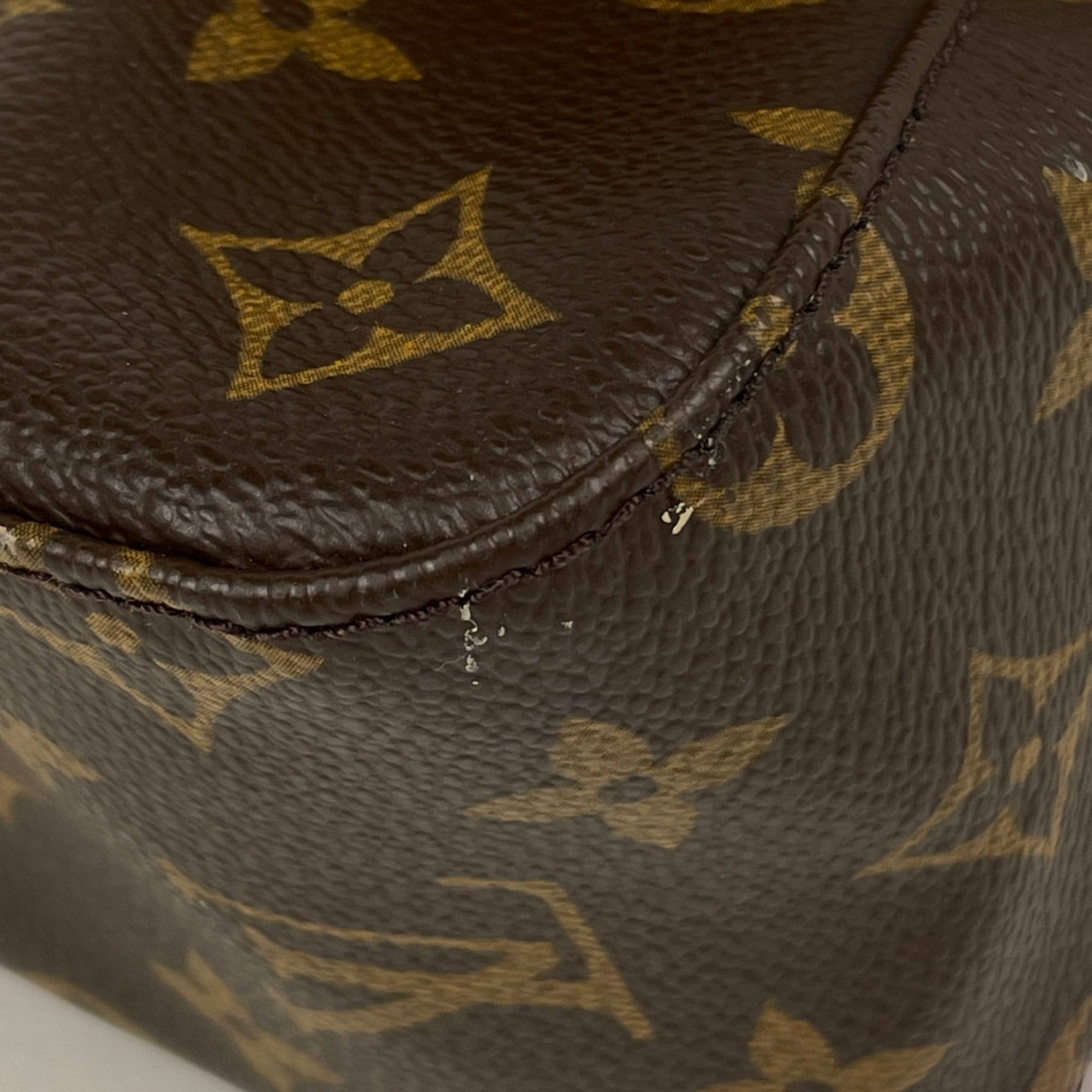Louis Vuitton Brown Monogram Monogram Handbag (Pre-Owned)