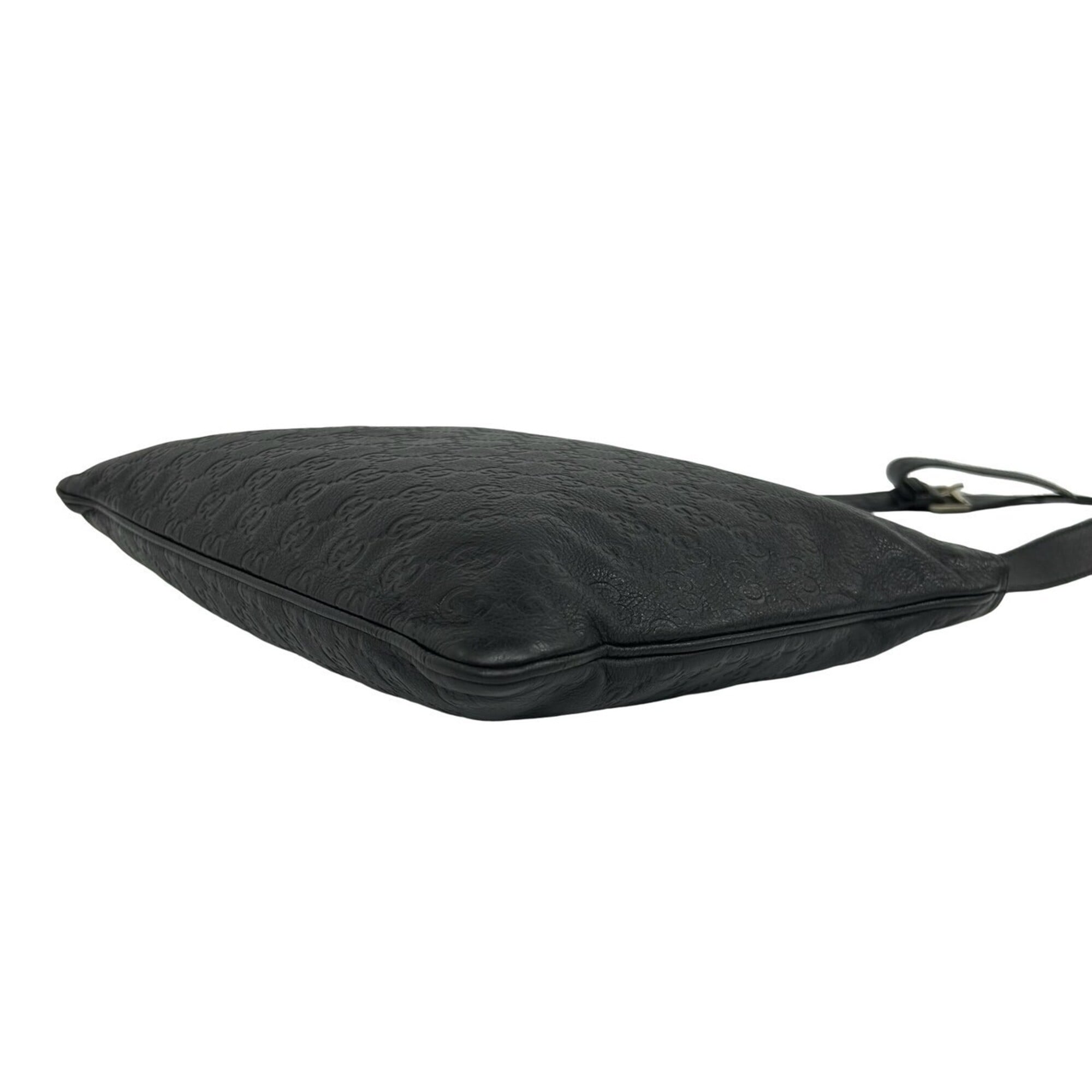 Gucci Black Leather Shoulder Bag (Pre-Owned)