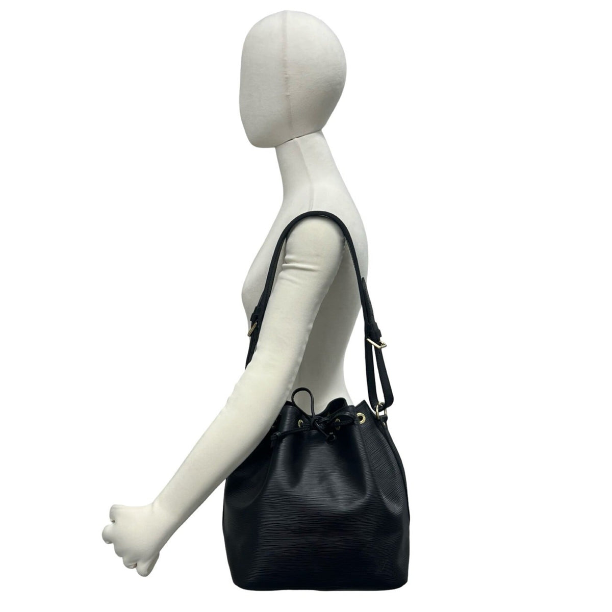 Louis Vuitton Black Leather Shoulder Bag (Pre-Owned)