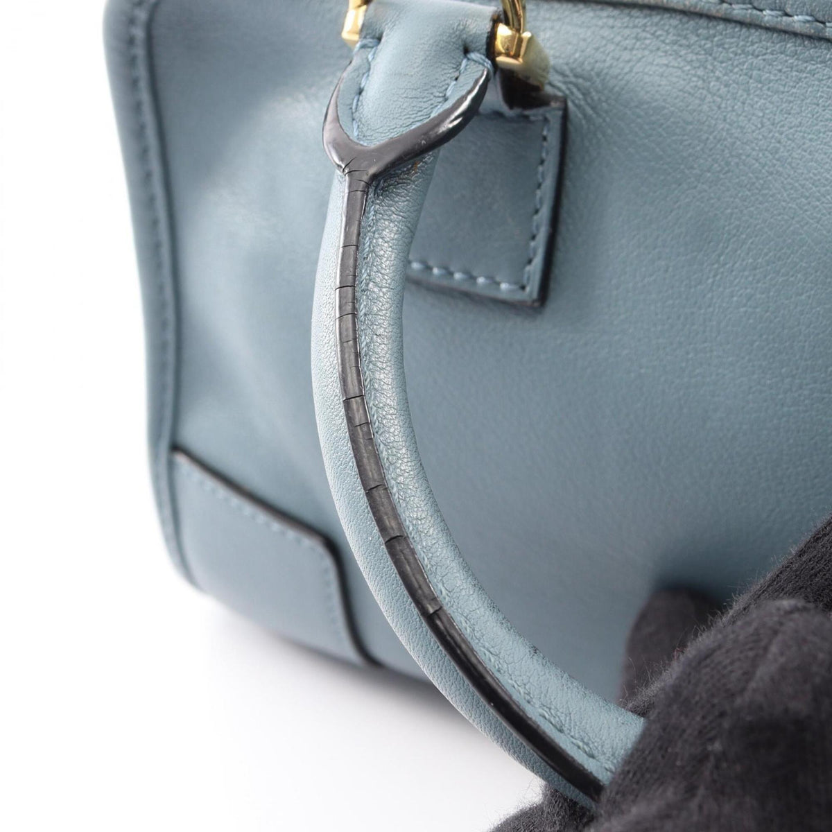Loewe Blue Leather Handbag (Pre-Owned)