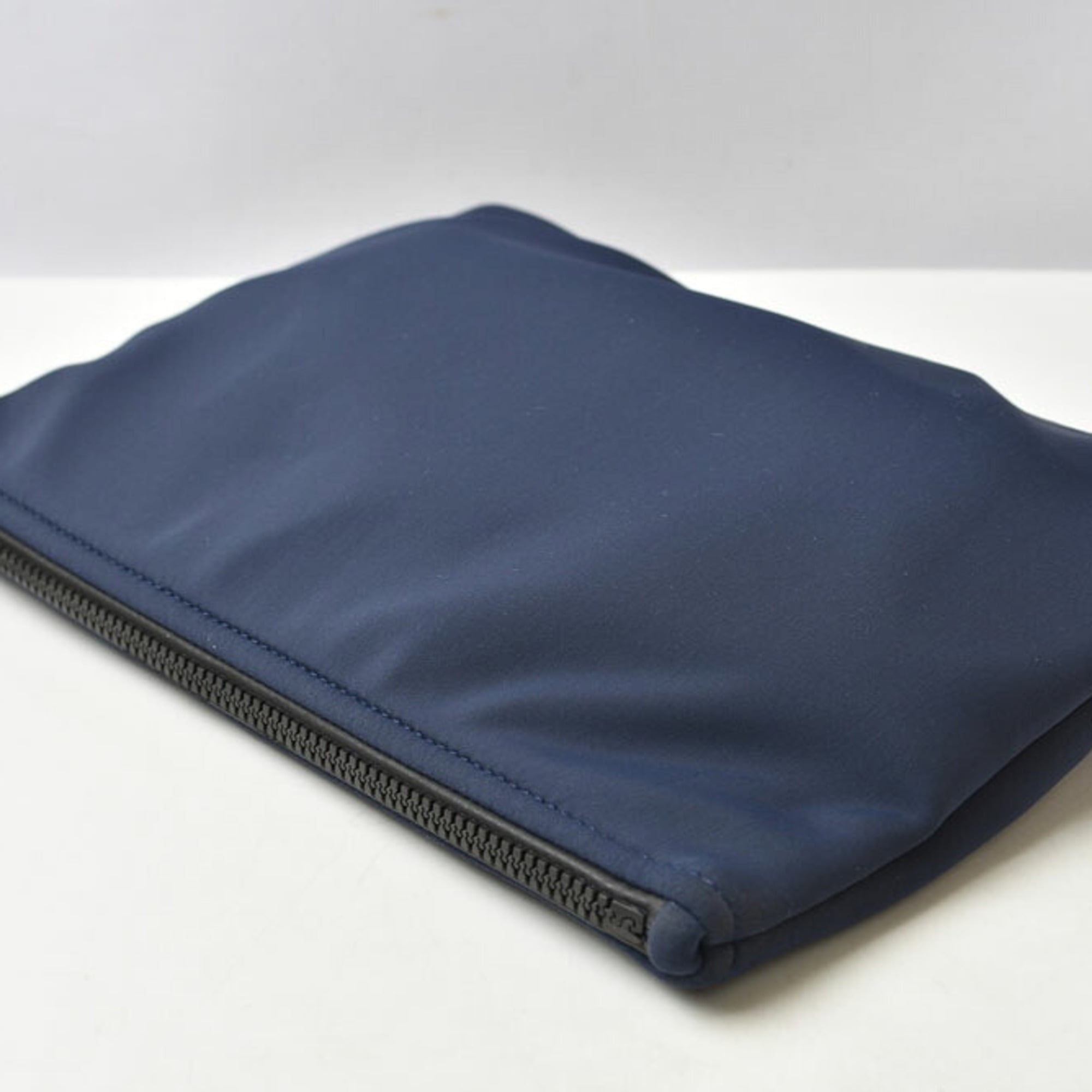 Hermes Navy Nylon Pouch (Pre-Owned)