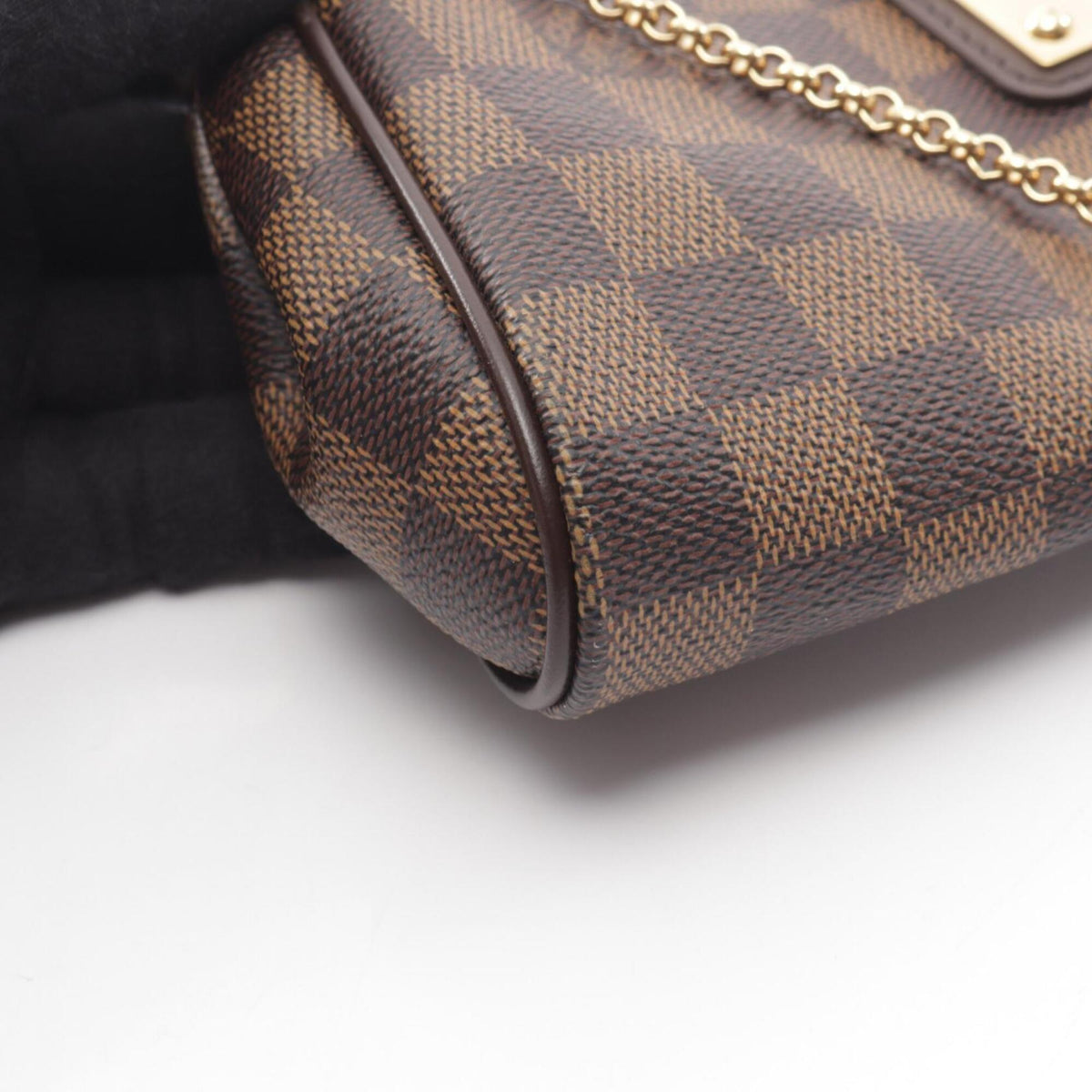 Louis Vuitton Brown Coated Canvas Leather Handbag (Pre-Owned)