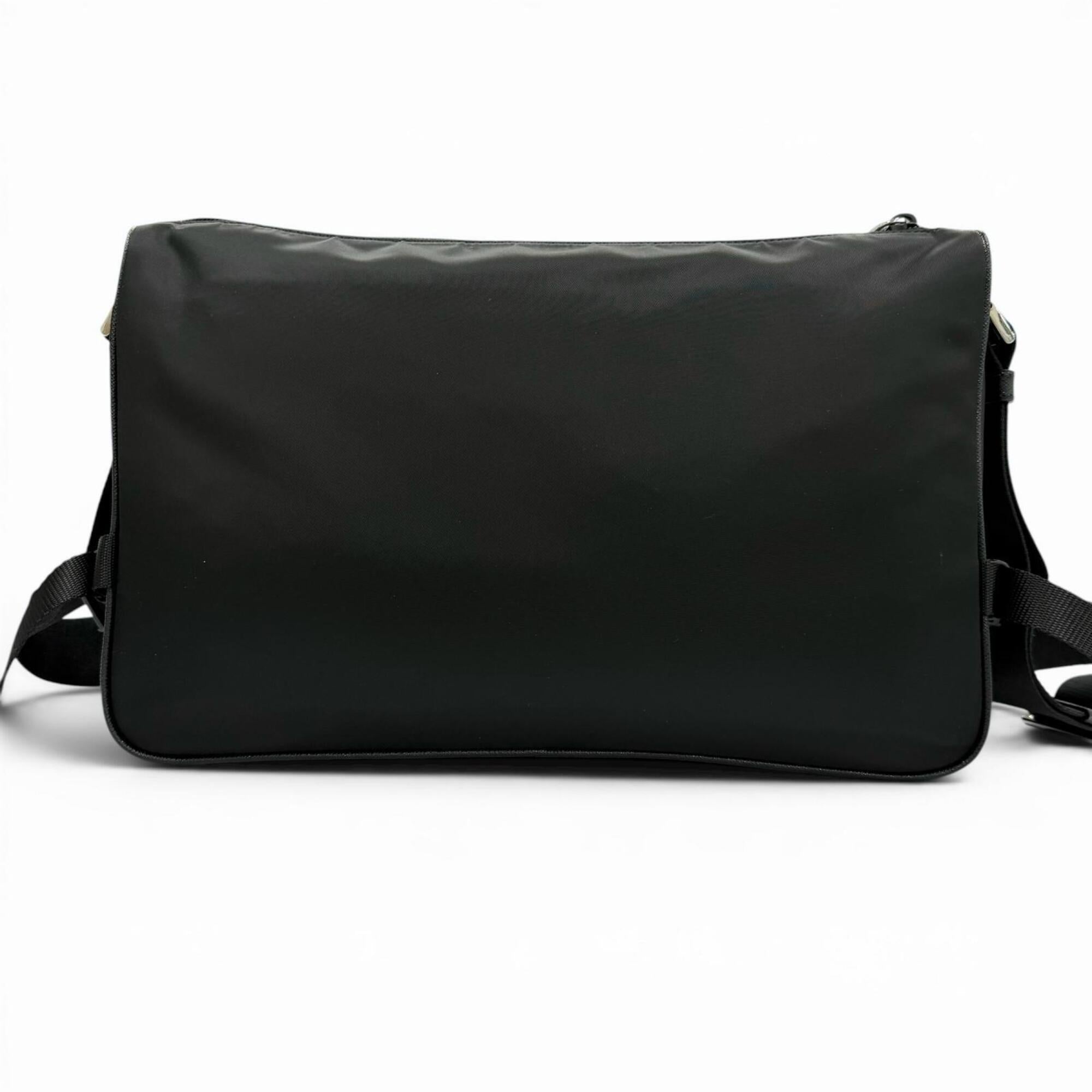 Prada Black Nylon Leather Shoulder Bag (Pre-Owned)