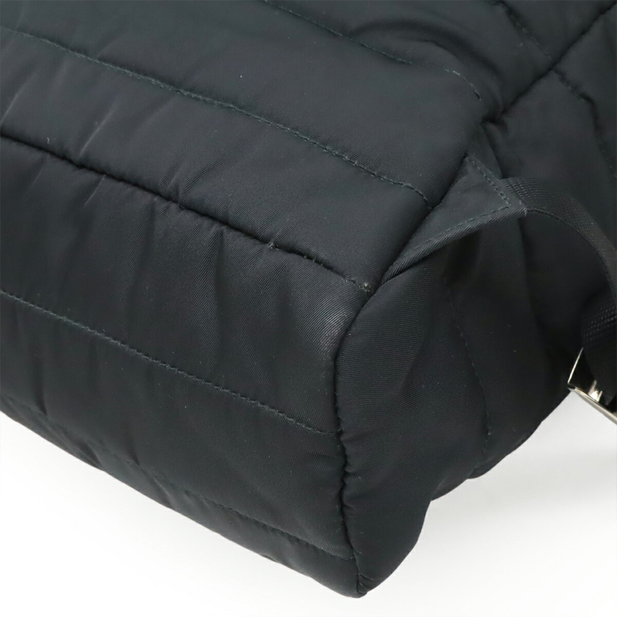 Prada Nero Nylon Leather Backpack (Pre-Owned)