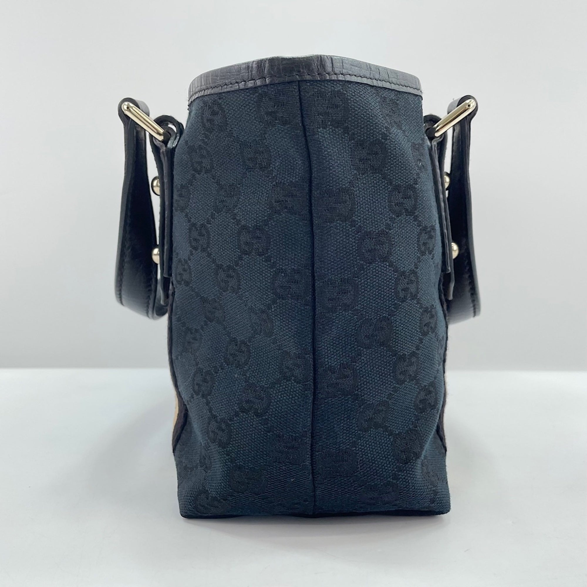 Gucci Sherry Line Black Handbag (Pre-Owned)