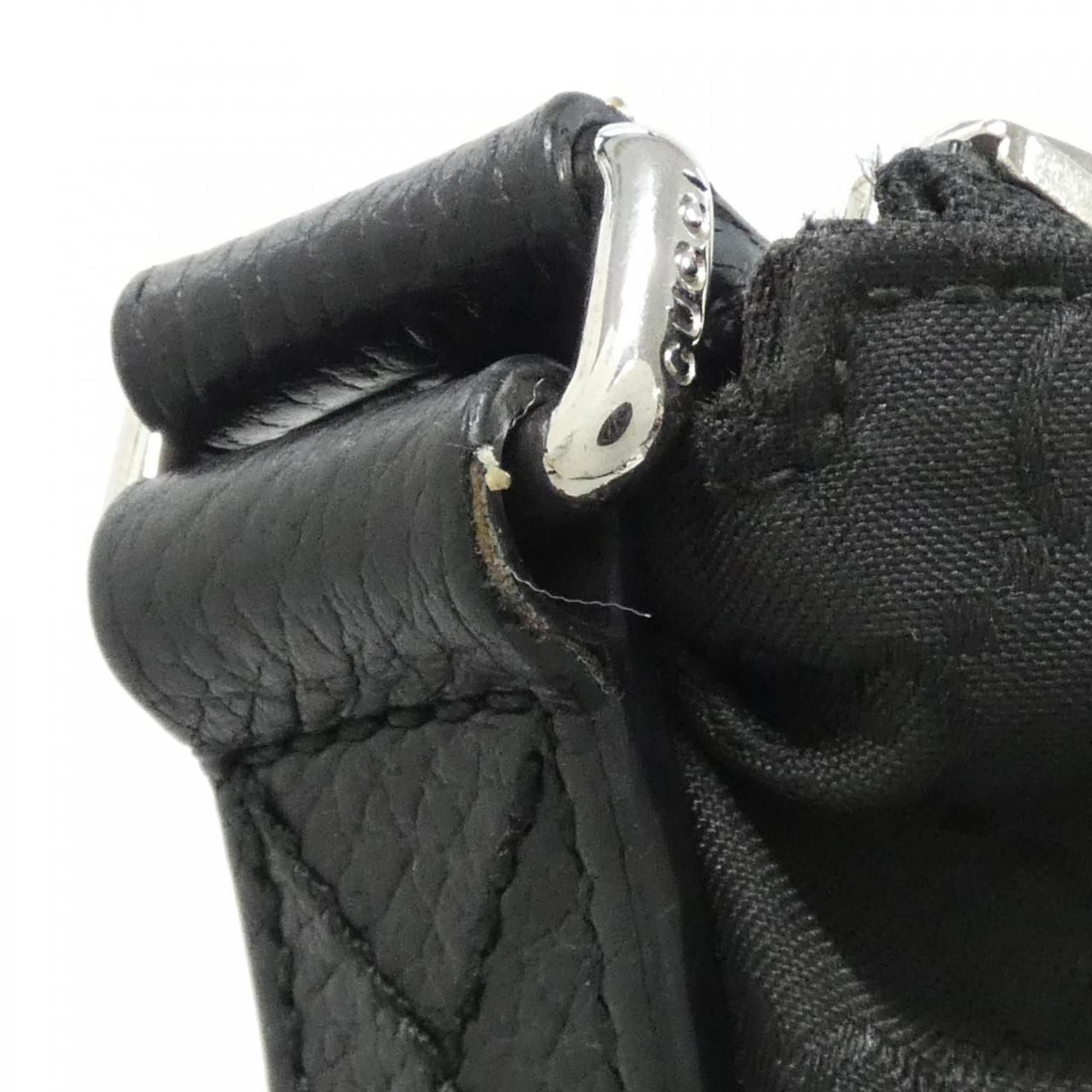 Gucci Black Nylon Shoulder Bag (Pre-Owned)