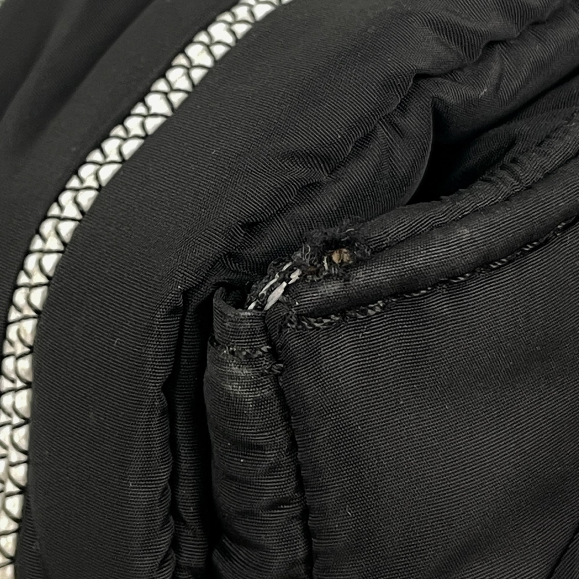 Chanel Black Nylon Messenger Bag Shoulder Bag (Pre-Owned)