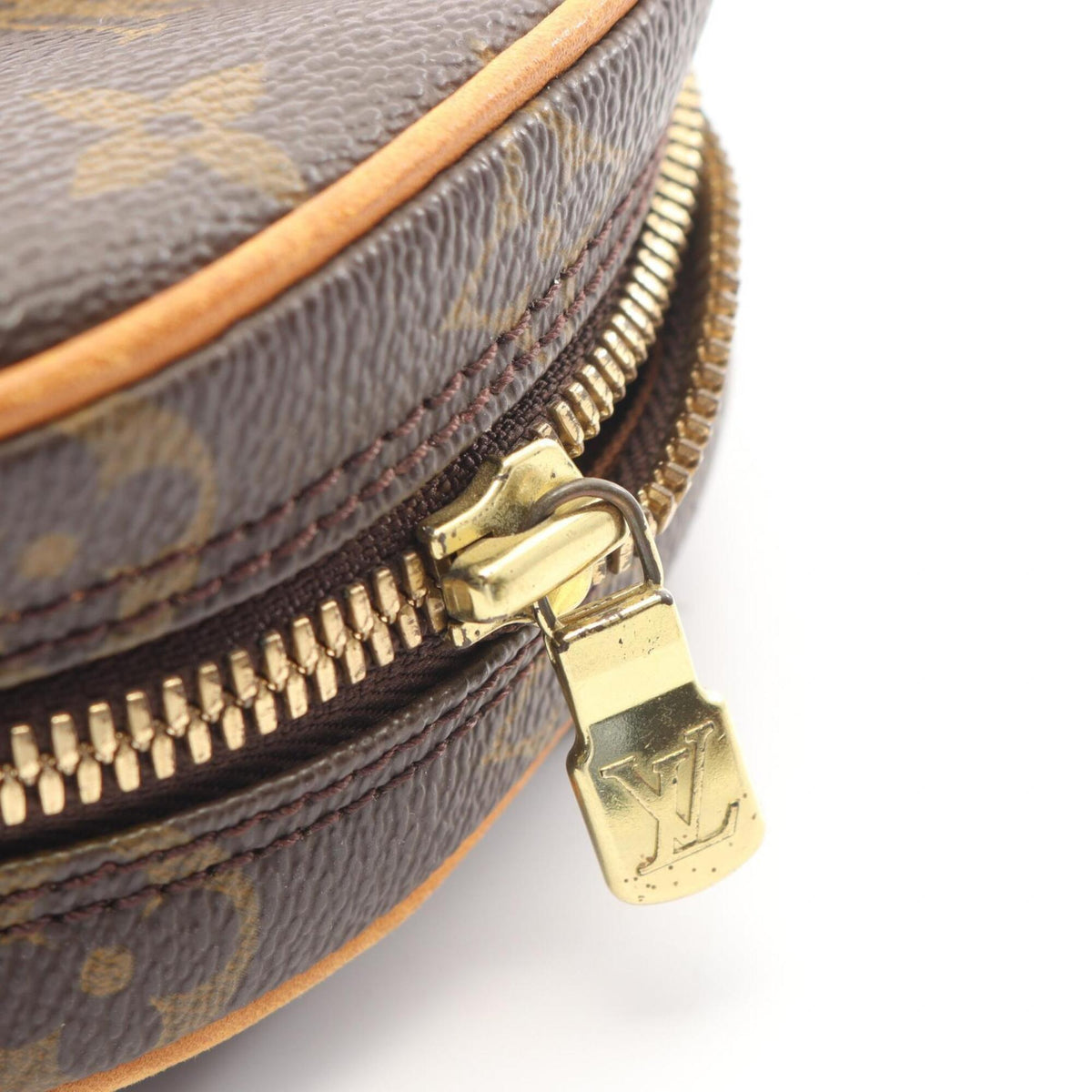 Louis Vuitton Brown Monogram Monogram Leather Fanny Pack Sling Bag (Pre-Owned)