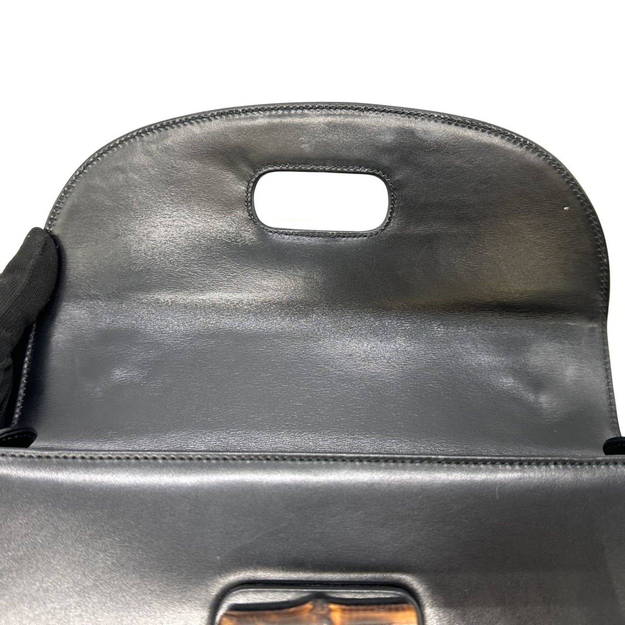 Gucci Black Bamboo Leather Handbag (Pre-Owned)