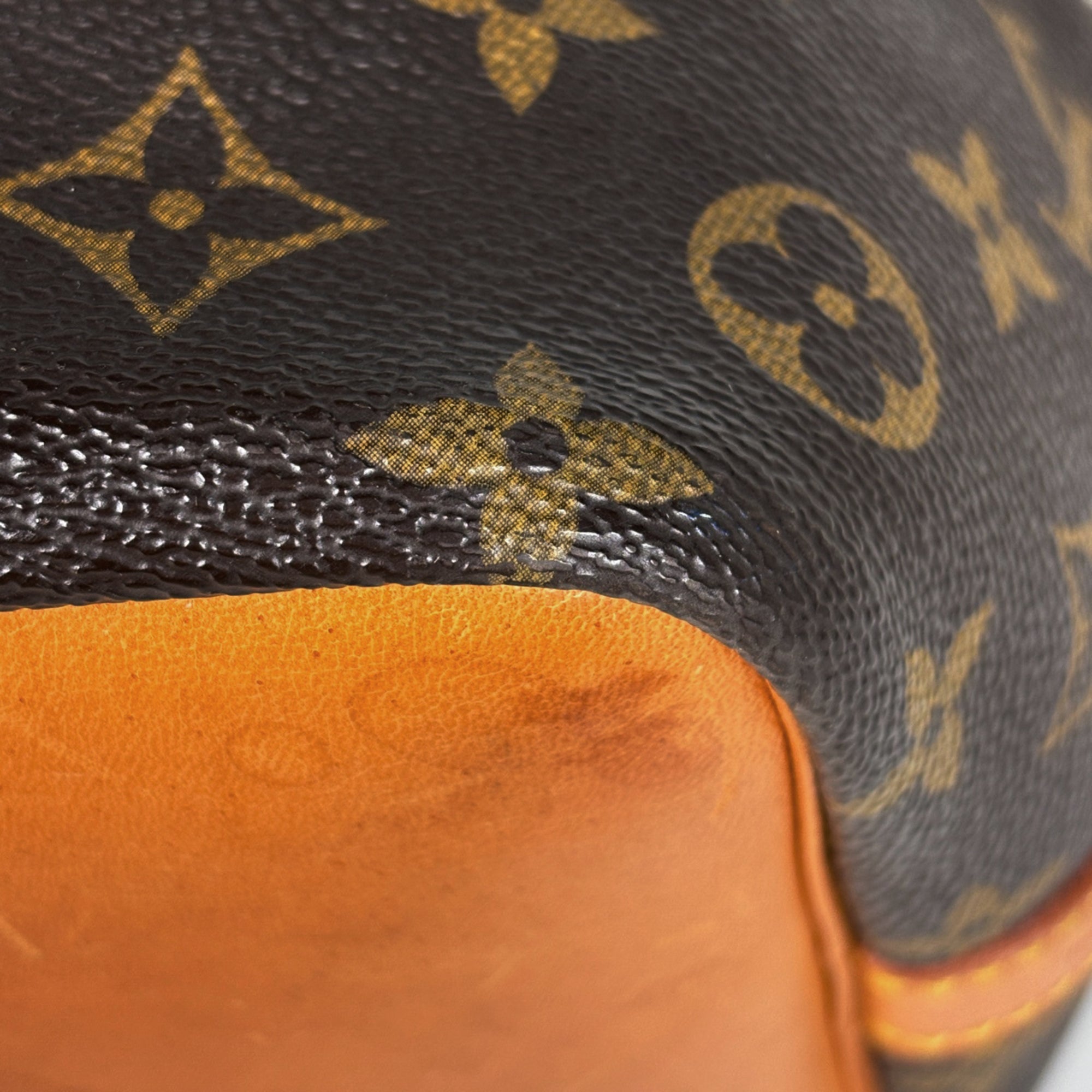 Louis Vuitton Brown Monogram Shoulder Bag (Pre-Owned)