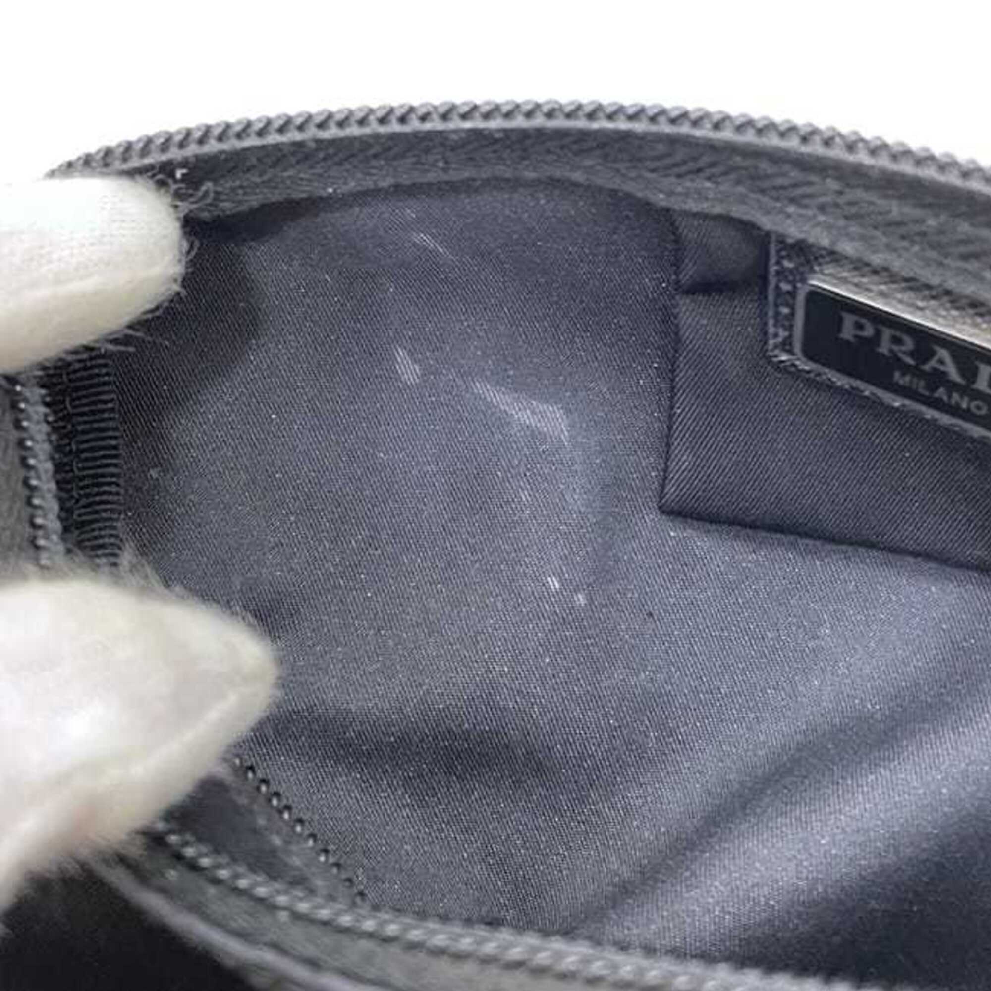 Prada Black Nero Nylon Pouch (Pre-Owned)