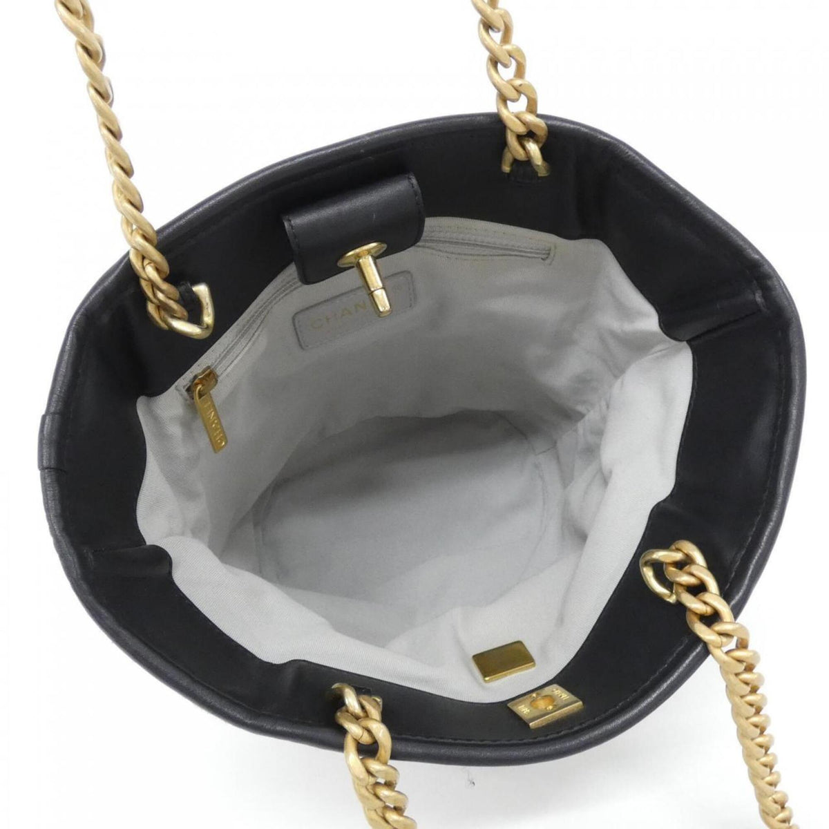 Chanel Beige Black Gray Cotton Wool Tweed Shoulder Bag (Pre-Owned)
