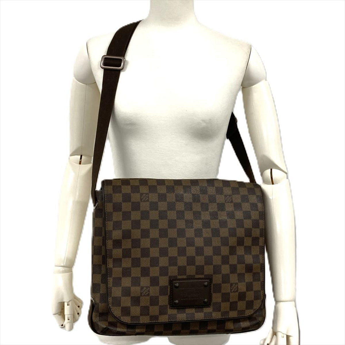 Louis Vuitton Damier Brown Damier Canvas Ebene Damier Canvas Shoulder Bag (Pre-Owned)