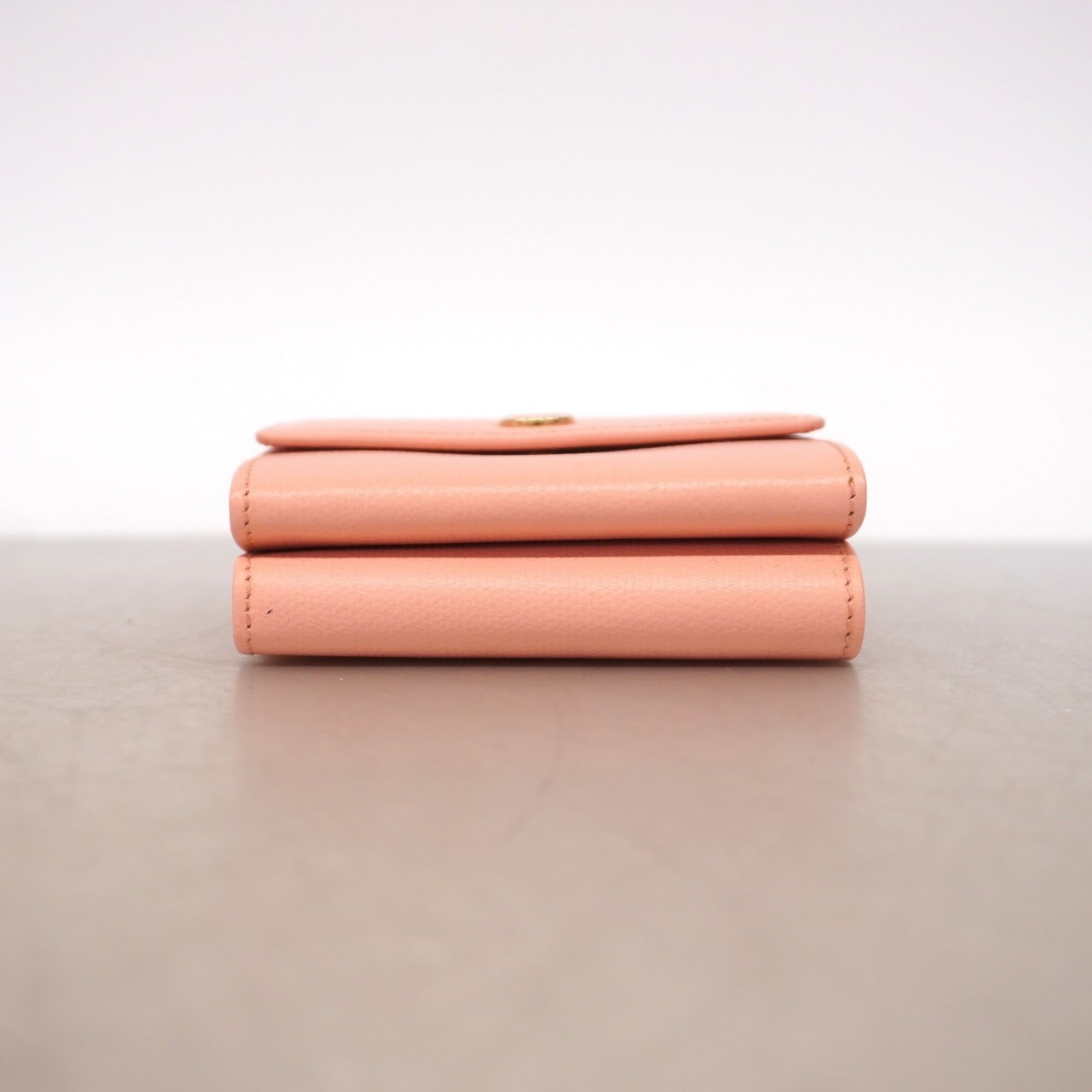 Chanel Pink Leather Wallet (Tri-Fold) (Pre-Owned)