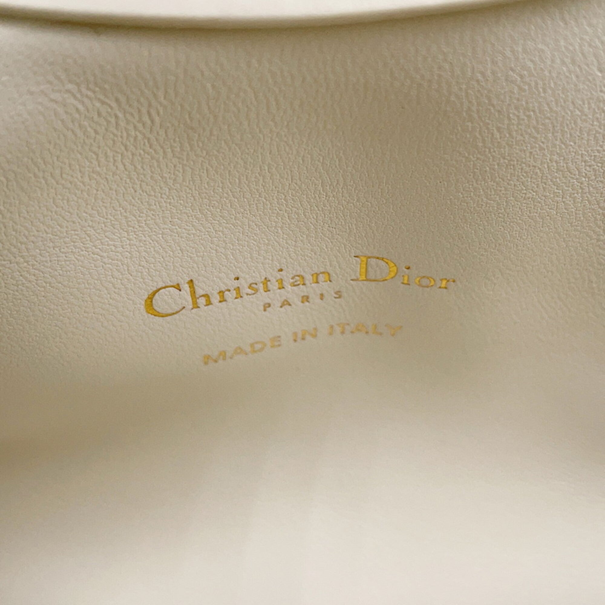 Christian Dior White Leather Artificial Pearl Handbag (Pre-Owned)