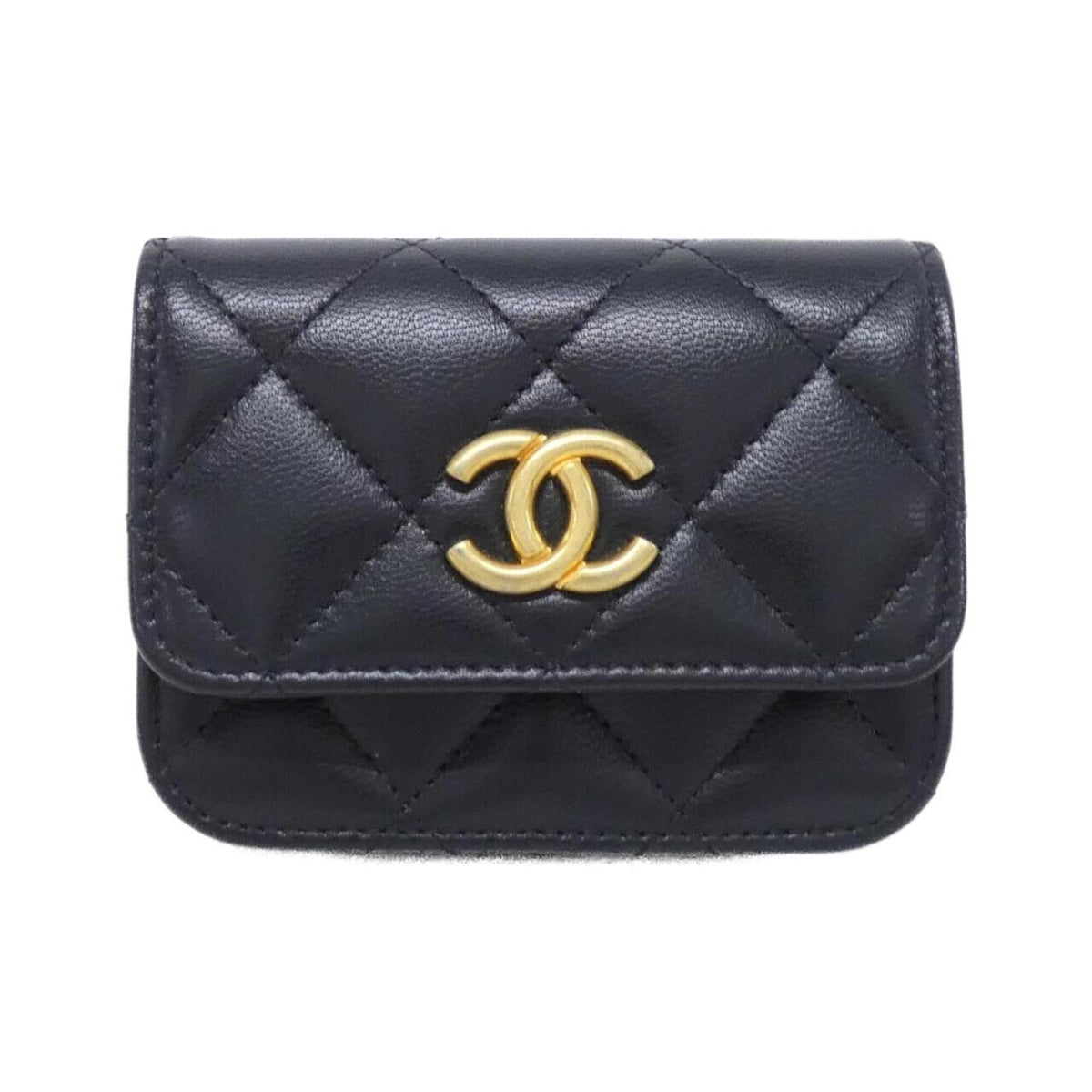 Chanel Black Leather Fanny Pack (Pre-Owned)