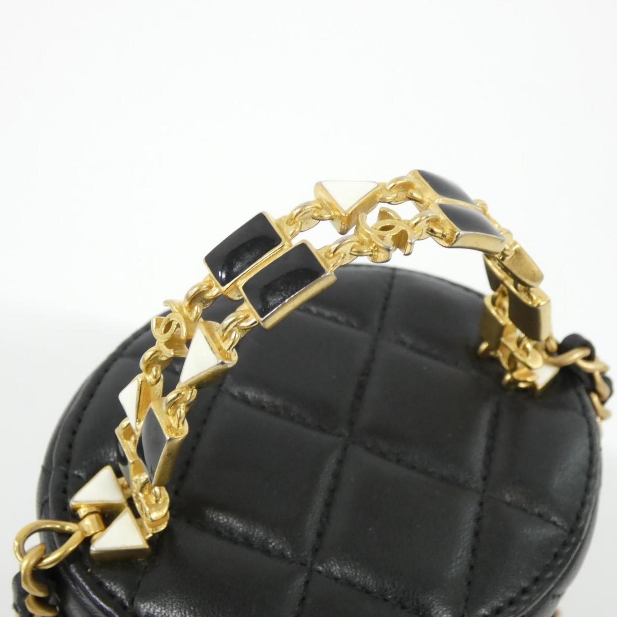 Chanel Black Leather Handbag (Pre-Owned)