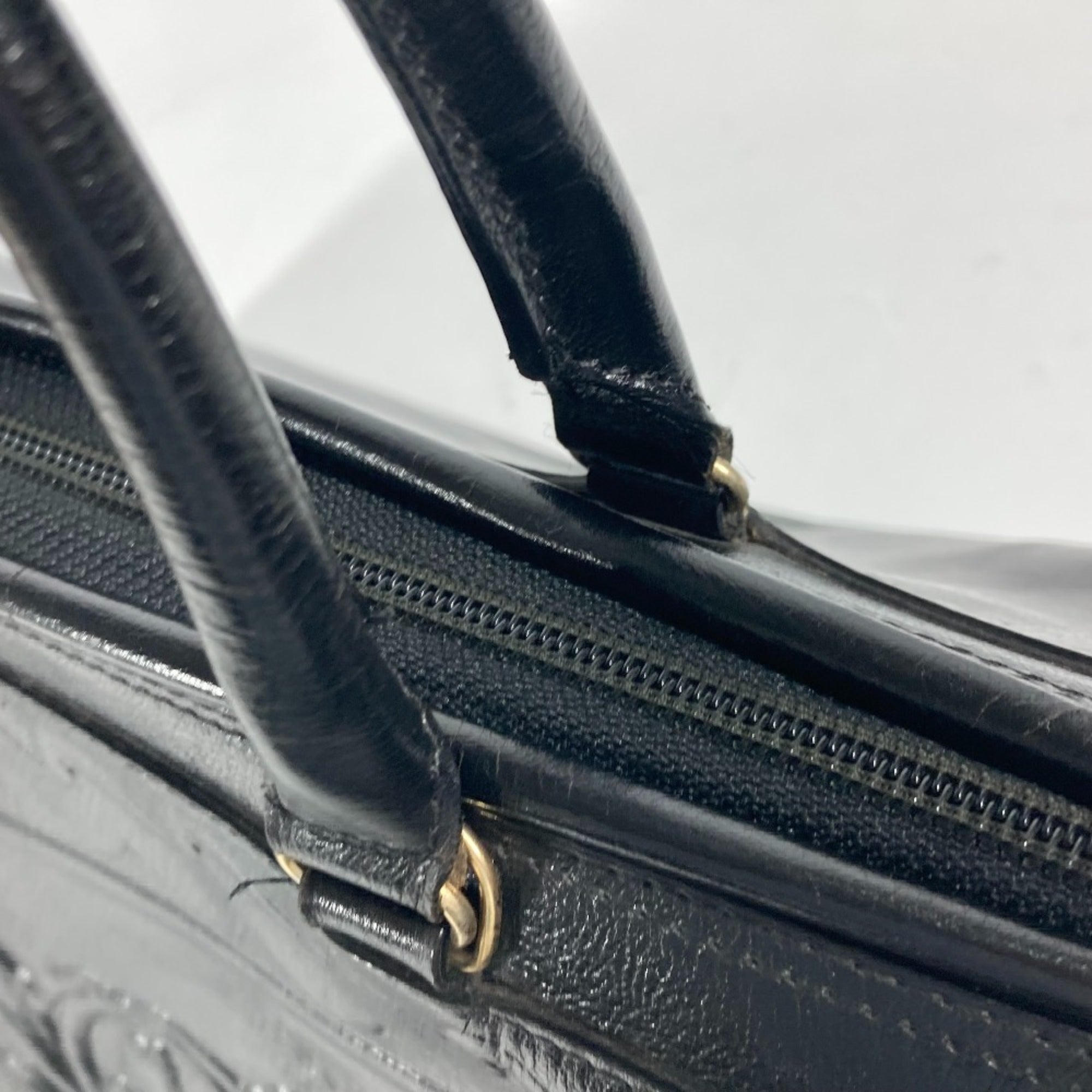 Fendi Black Leather Handbag Shoulder Bag (Pre-Owned)