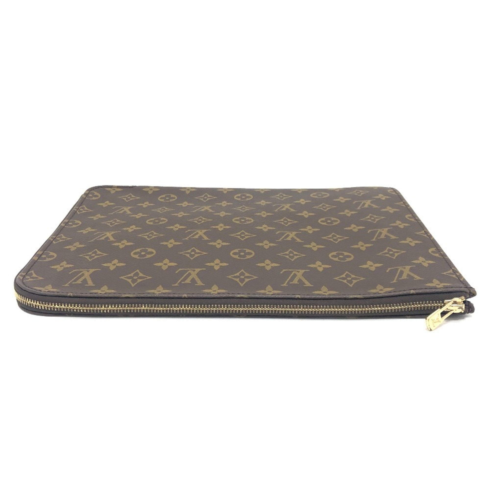 Louis Vuitton Brown Clutch Bag (Pre-Owned)