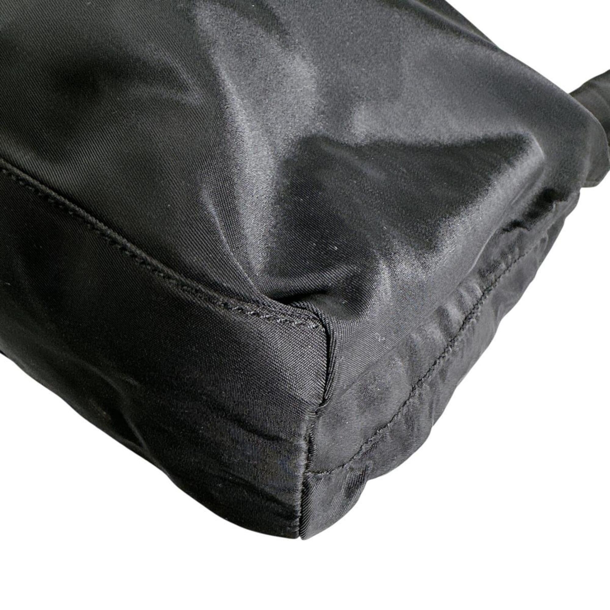 Prada Black Nylon Tote Bag (Pre-Owned)