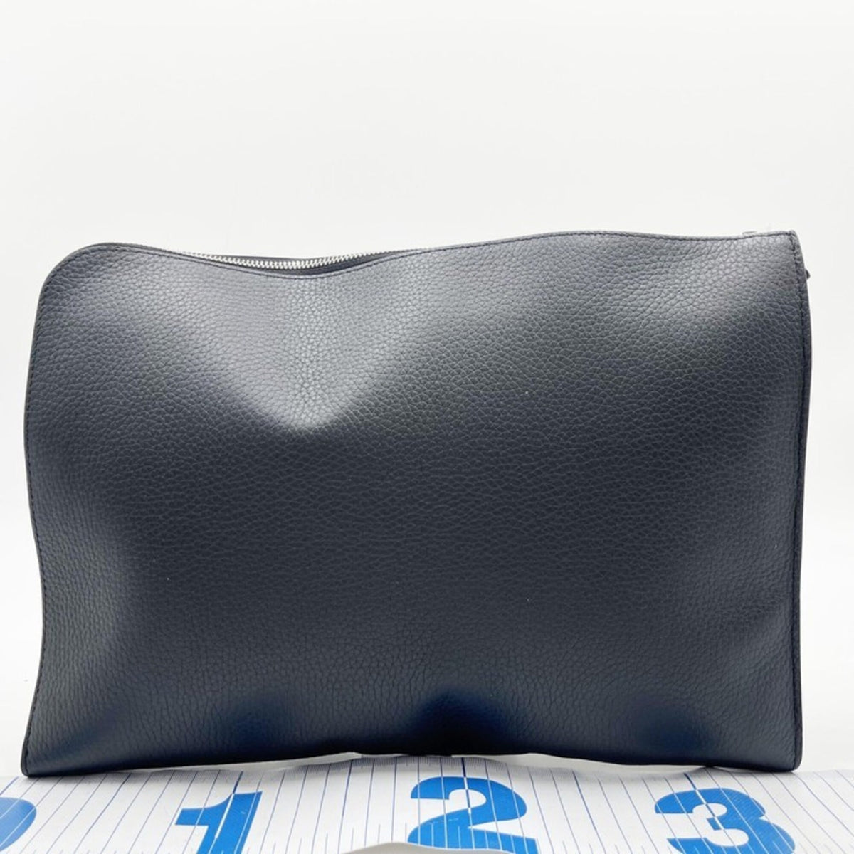Louis Vuitton Black Noir Leather Clutch Bag Pochette (Pre-Owned)