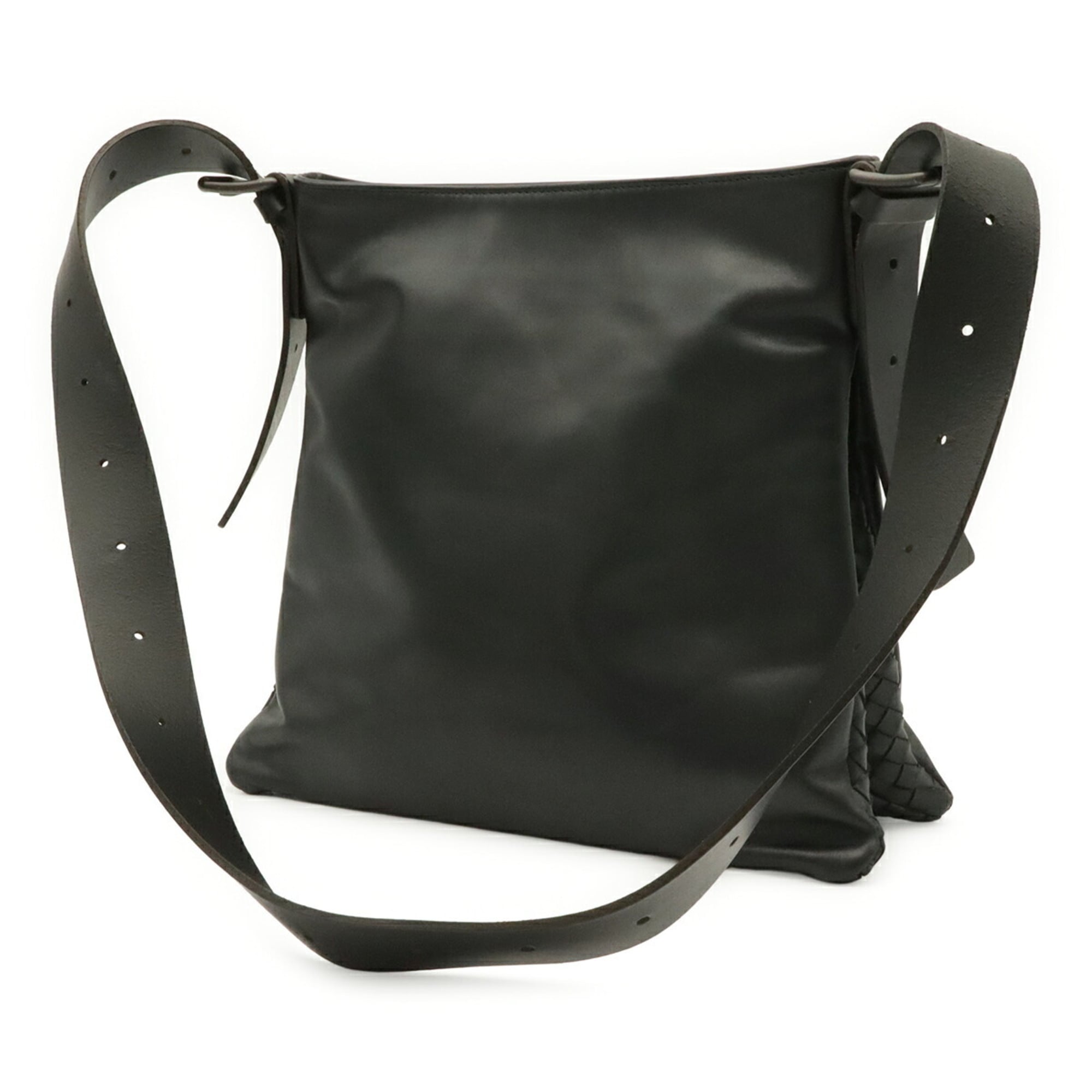 Bottega Veneta Black Intrecciato Shoulder Bag (Pre-Owned)