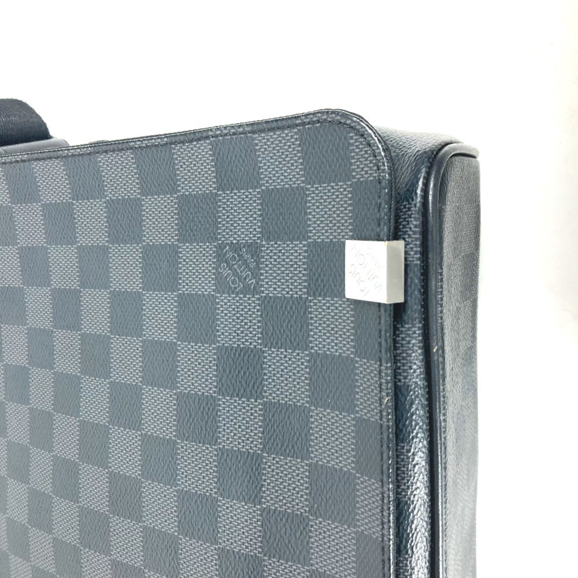 Louis Vuitton Black Damier Graphite Shoulder Bag (Pre-Owned)