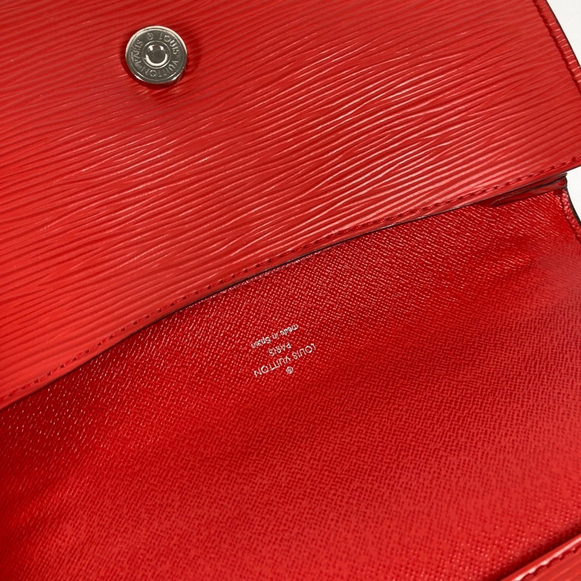 Louis Vuitton Epi Coquelicots Red Color Epi Leather Clutch Bag Handbag Shoulder Bag (Pre-Owned)