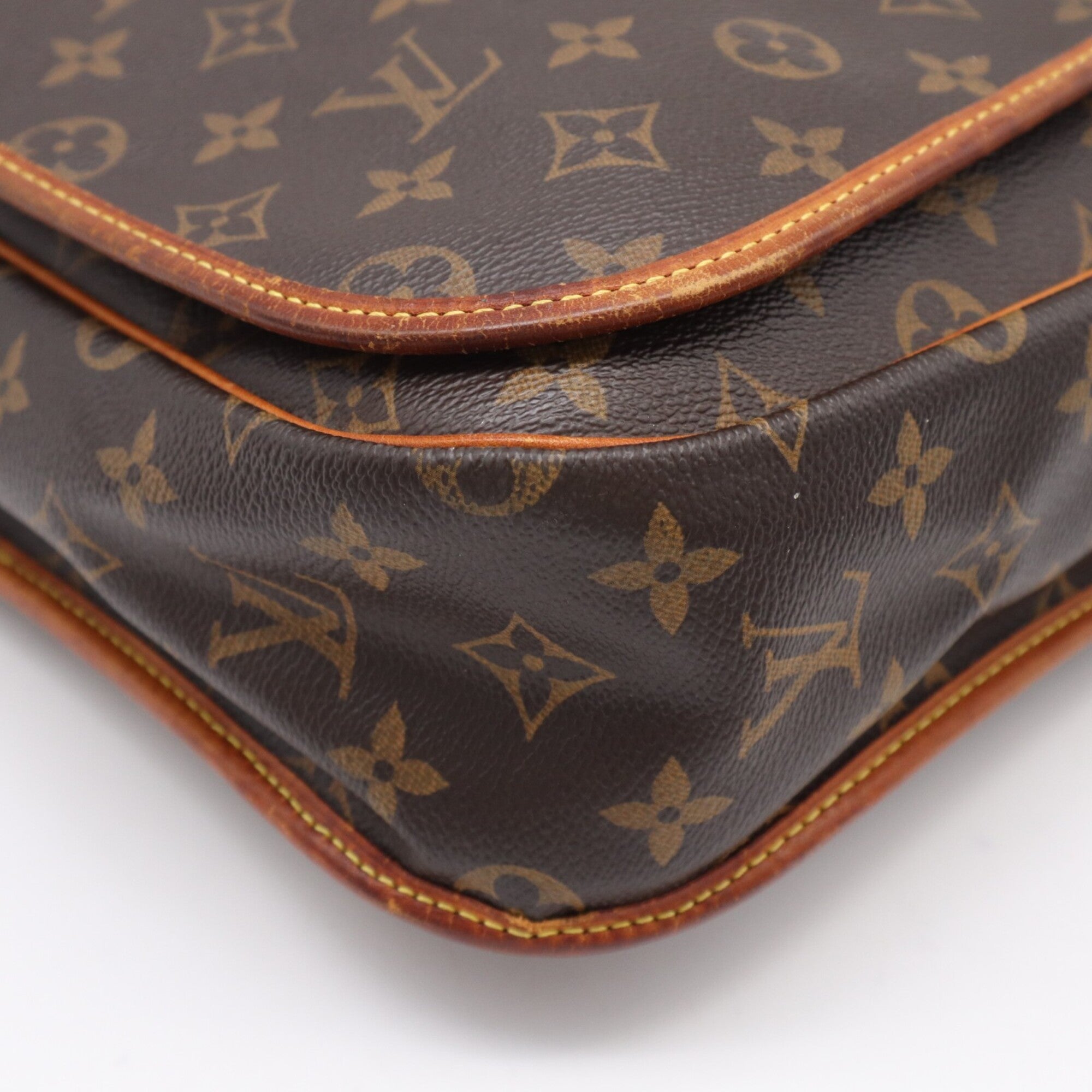 Louis Vuitton Monogram Beige Brown Coated Canvas Leather Shoulder Bag (Pre-Owned)