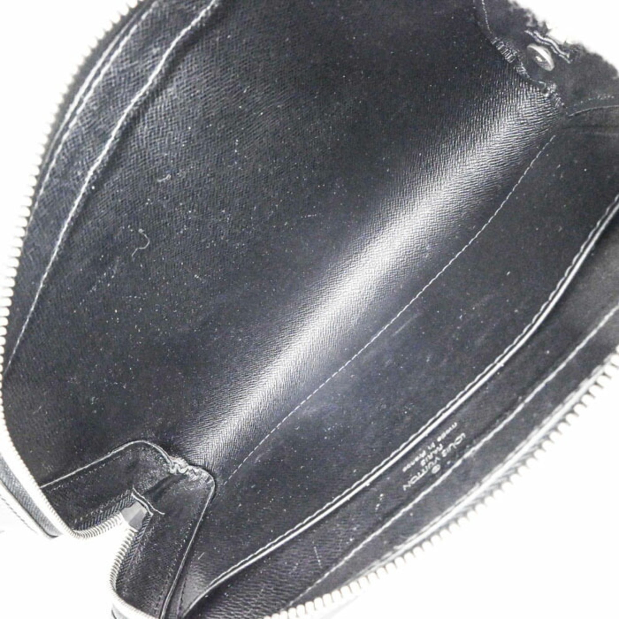 Louis Vuitton Ardoise Black Taiga Leather Clutch Bag (Pre-Owned)