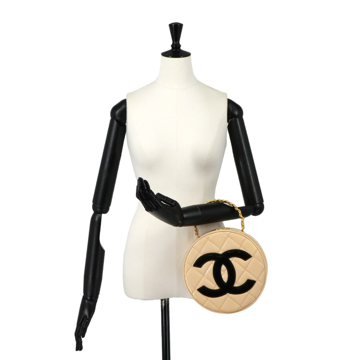 Chanel Beige Black Patent Leather Handbag (Pre-Owned)